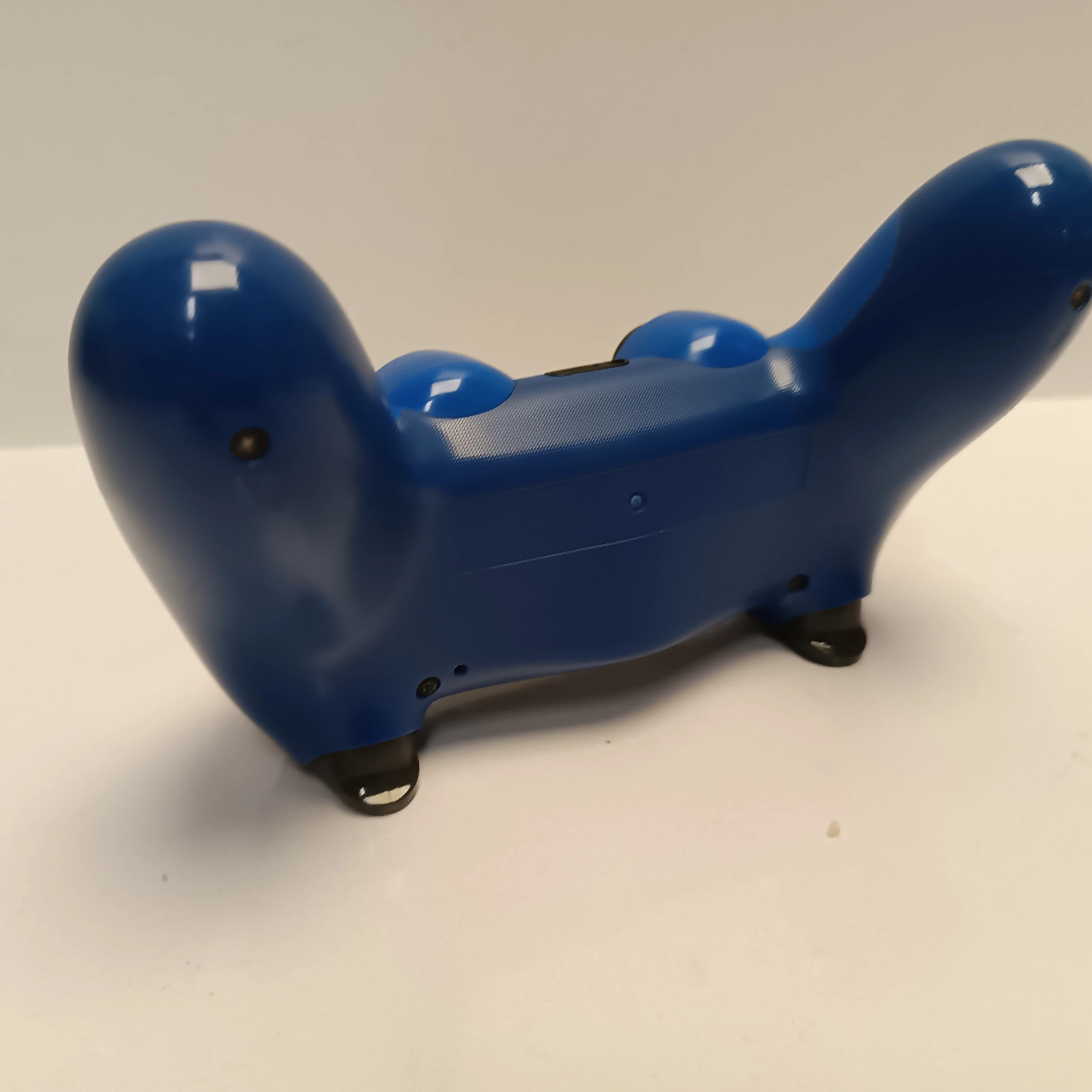 pad-ps4-dualshock-niebieski-sposob-podlaczenia-210654-2