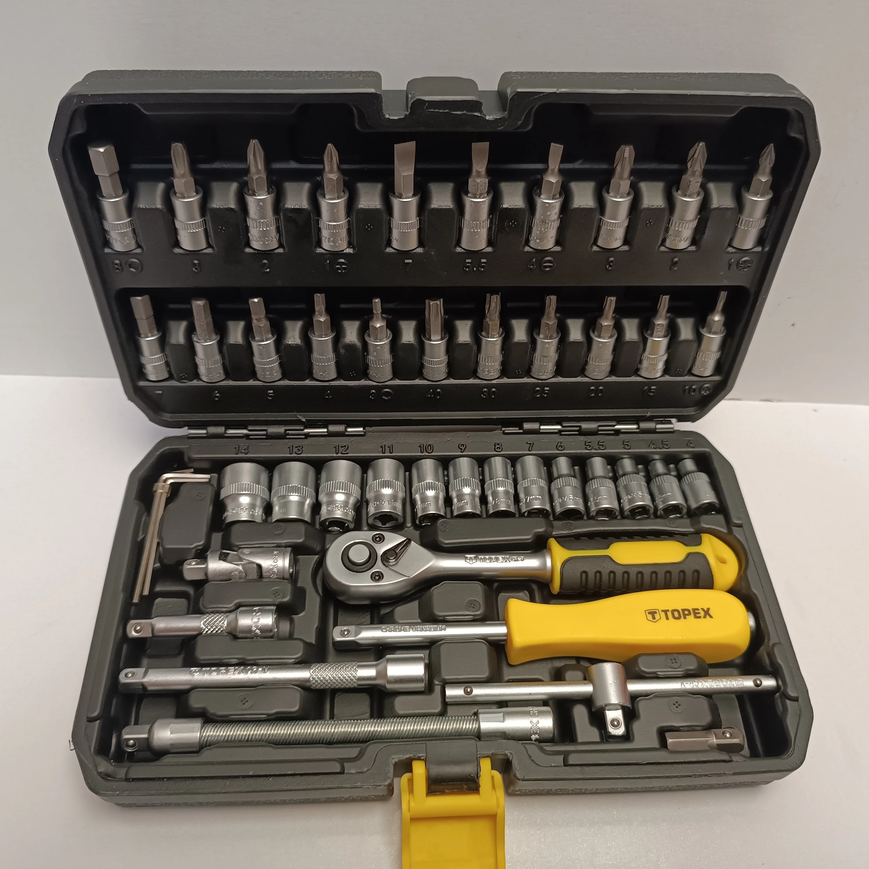 zestaw-kluczy-inbusowych-i-nasadowych-14-topex-38d640-46-szt-rodzaj-klucza-15792-2