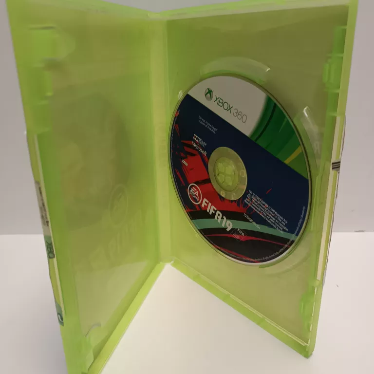 xbox-360-fifa-19-edycja-legacy-wersja-jezykowa-216085-1