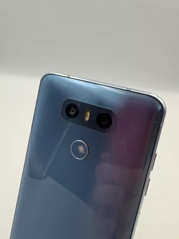 telefon-lg-h870-pud-typ-202685-212929