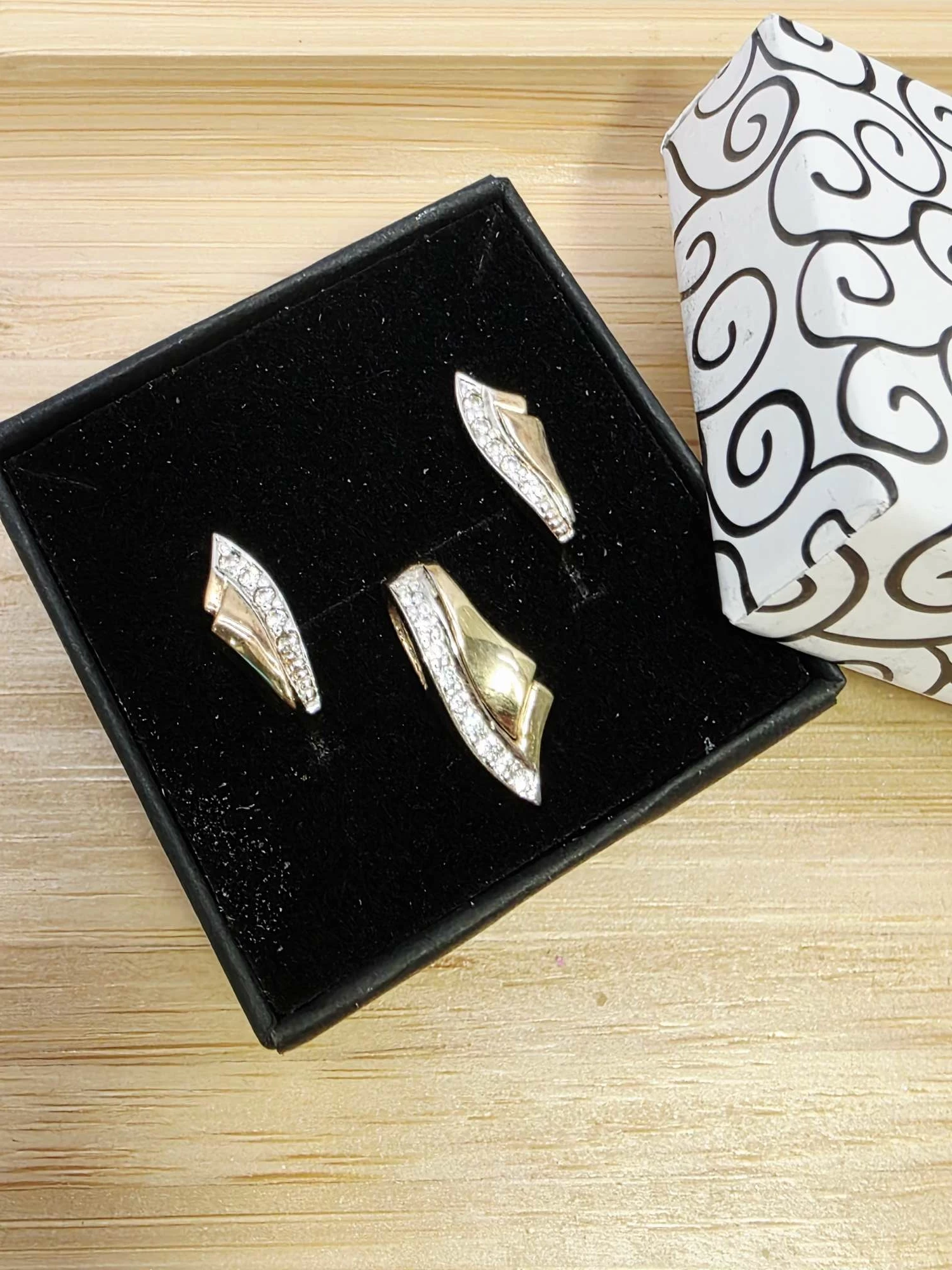 komplet-bizuterii-kolczyki-z-zawieszka-pr333-314g-struga-29-radom