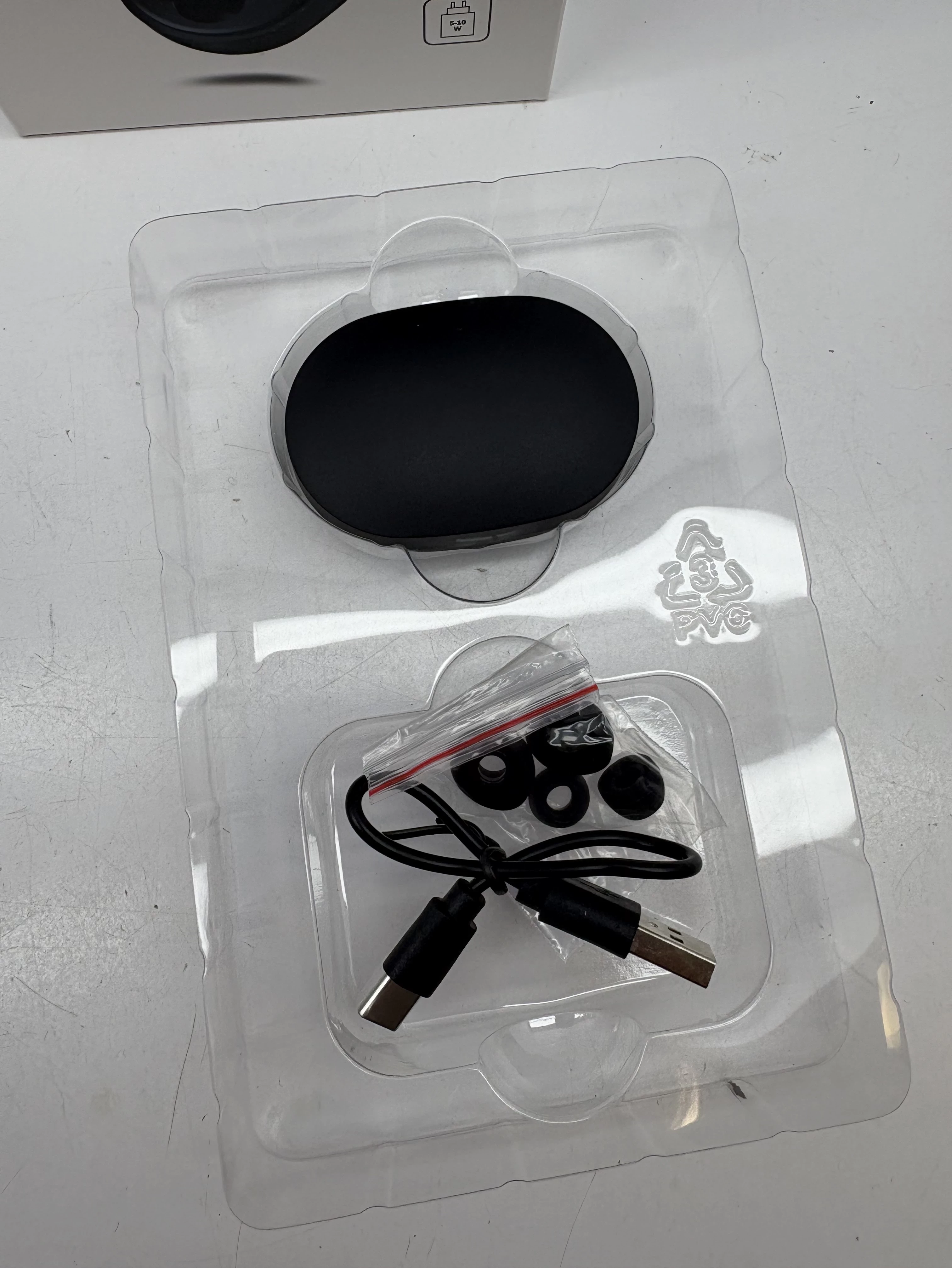 sluchawki-bluetooth-tws-elta-czarne-ean-gtin-5904310261760