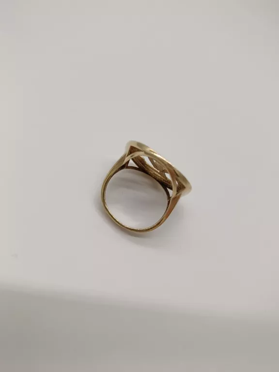 piekny-zloty-pierscionek-proby-585-material-15835-2