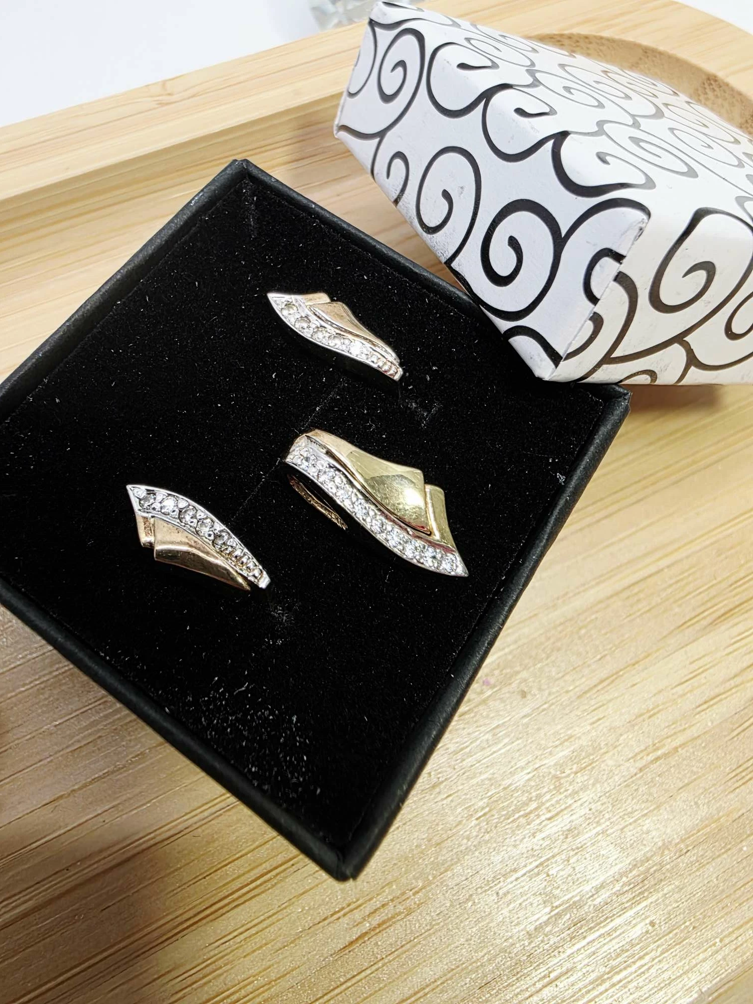 komplet-bizuterii-kolczyki-z-zawieszka-pr333-314g-stan-11323-2