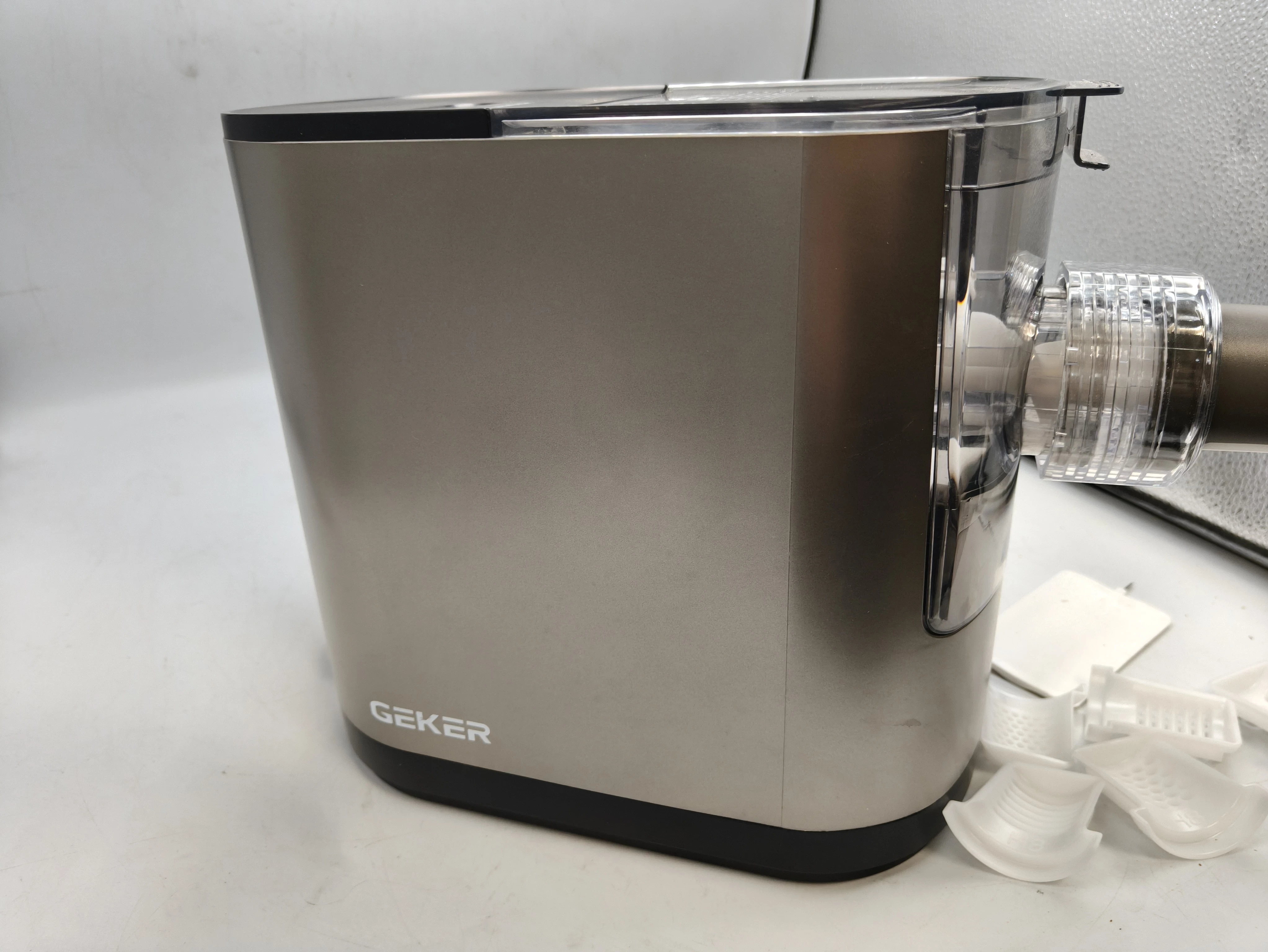 geker-pasta-maker-maszynka-do-makaronu-automatyczna-stan-11323-2