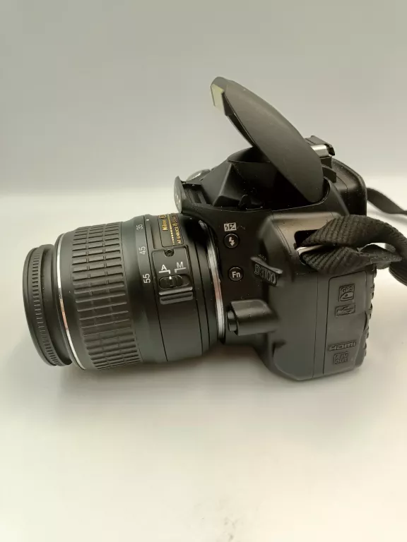 aparat-nikon-d3100-obiektyw-swm-ed-02809ft-lad-torba-w-zestawie-814-2