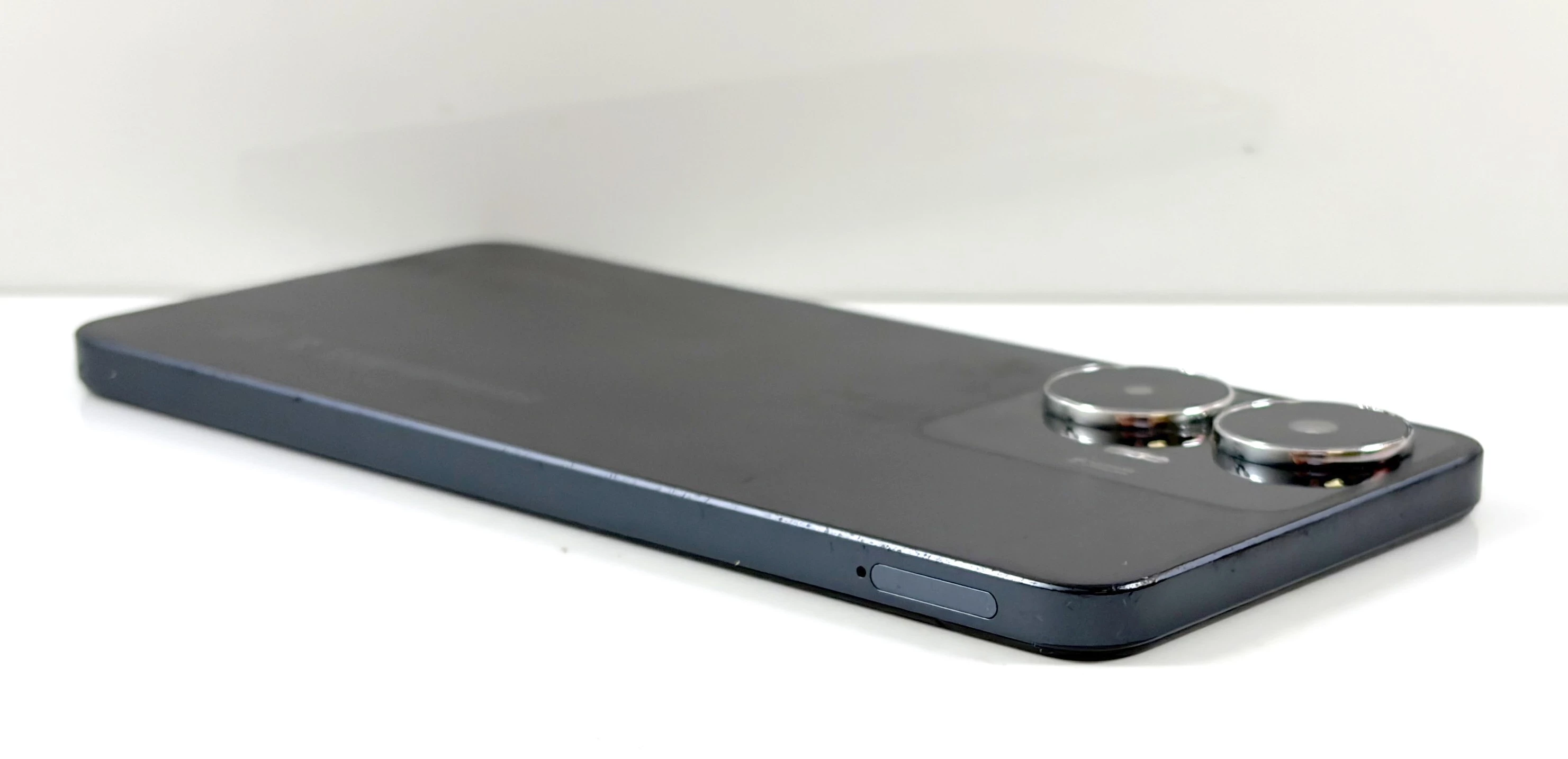 telefon-realme-c55-8gb256gb-przekatna-ekranu-672