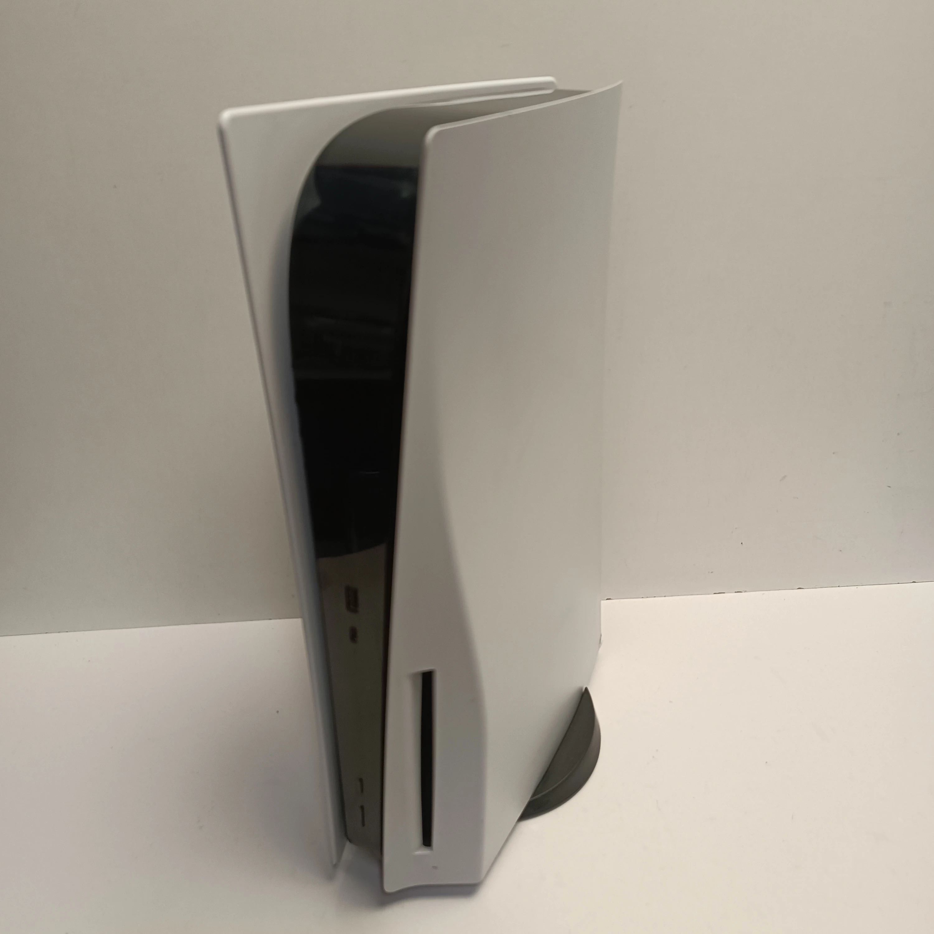 konsola-sony-playstation-5-cfi-1116a-z-napedem-pad-stan-11323-2