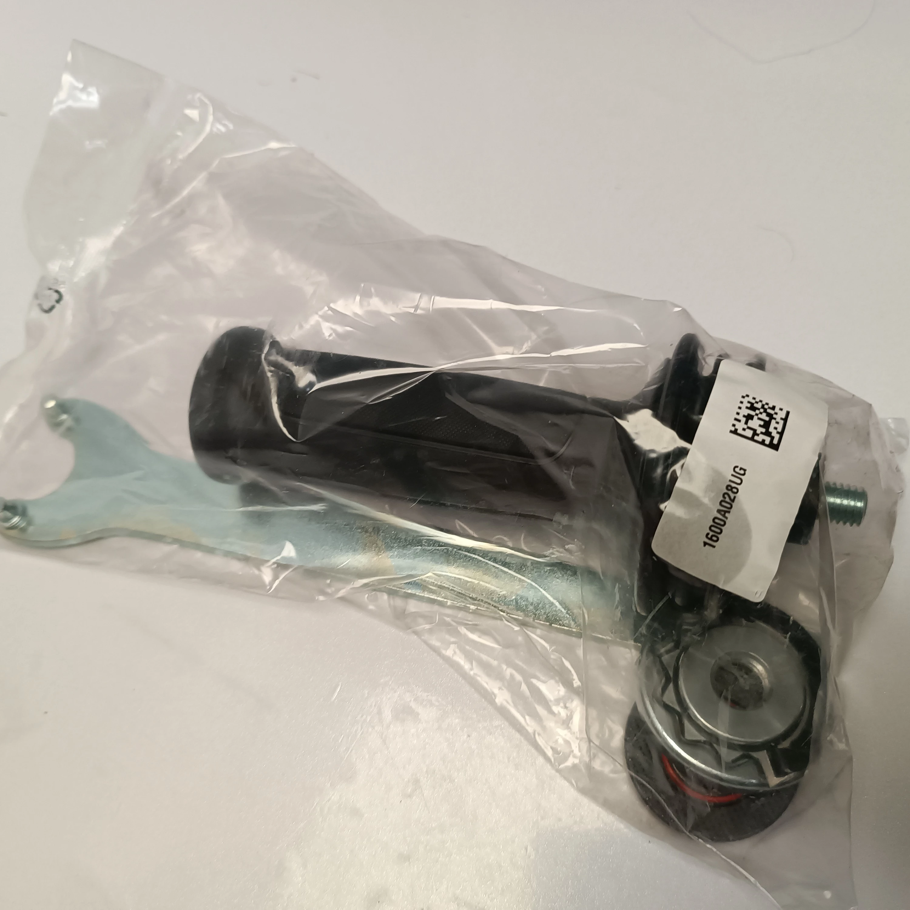 szlifierka-katowa-cg17-125-220-240-v-napiecie-zasilania-23000