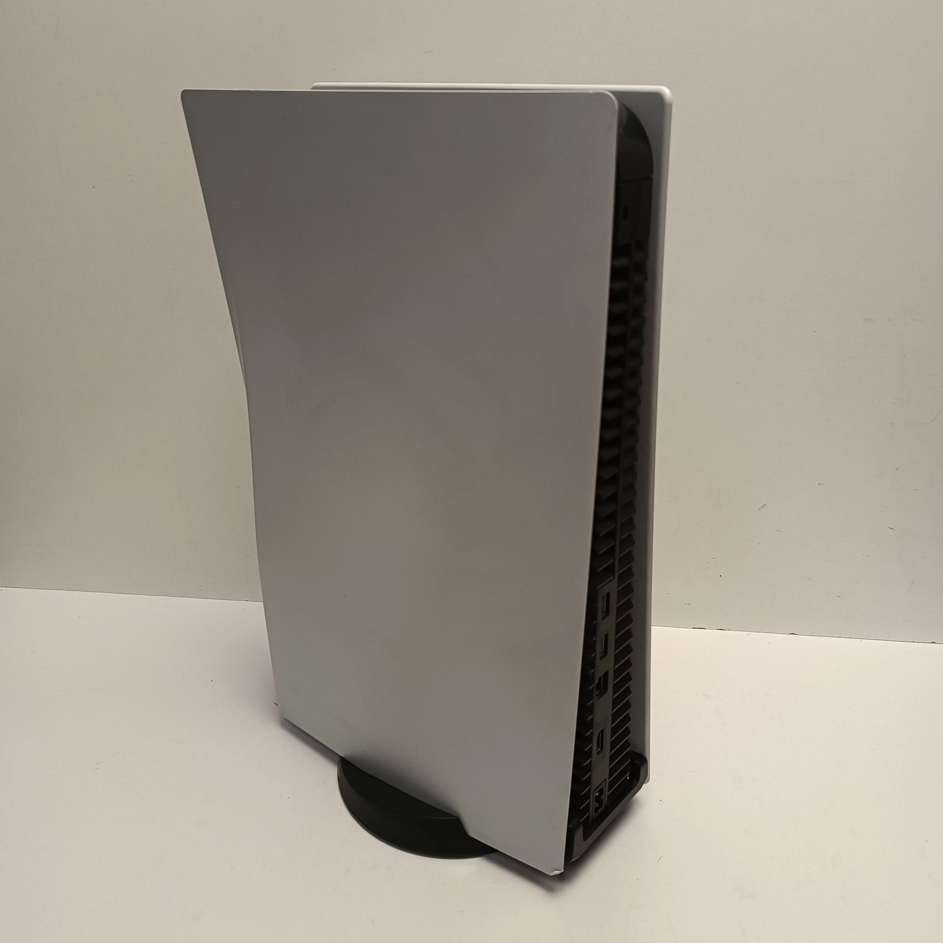 konsola-sony-playstation-5-cfi-1116a-z-napedem-pad-wersja-247643-722490