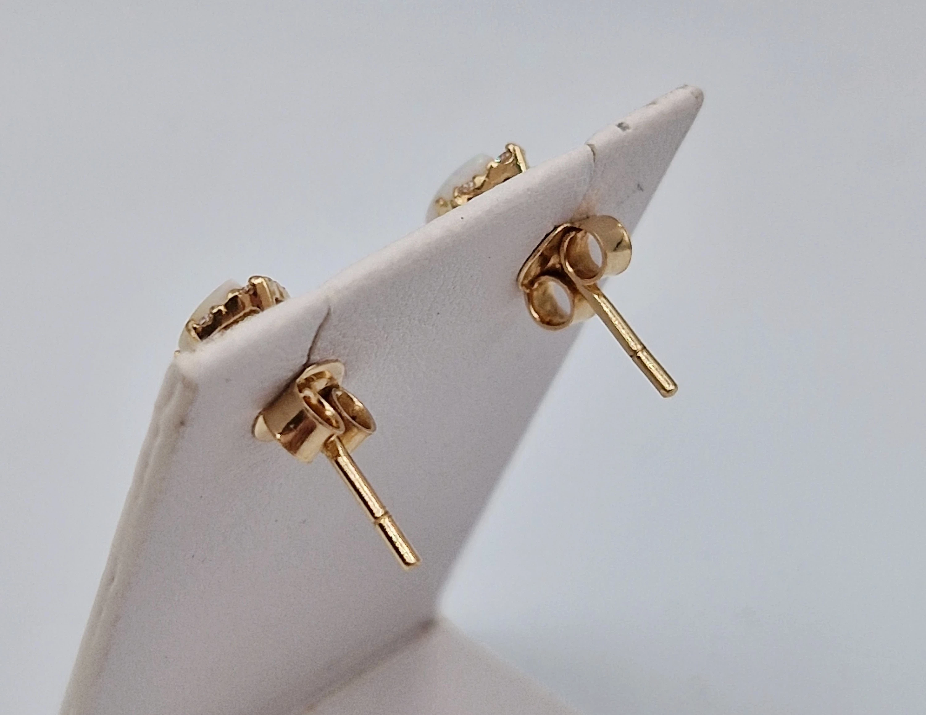 zlote-kolczyki-p585-w141g-sztyft-masa-perlowa-rodzaj-2205-2