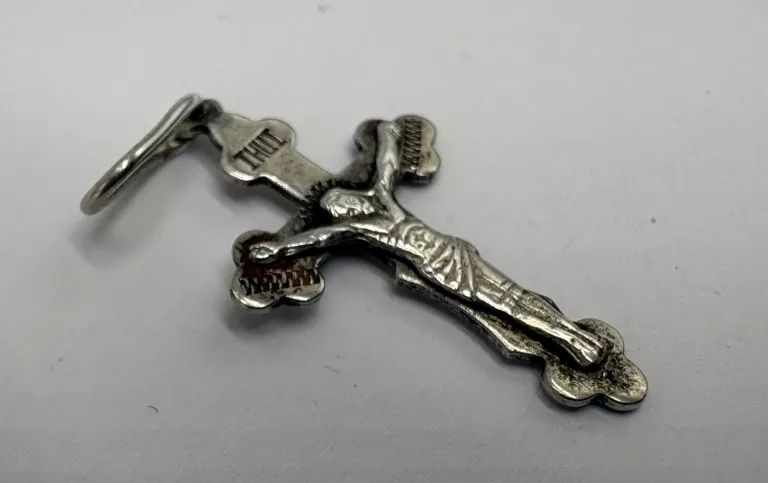 srebrna-zawieszka-krzyz-krucyfiks-p925-132g-stan-11323-2