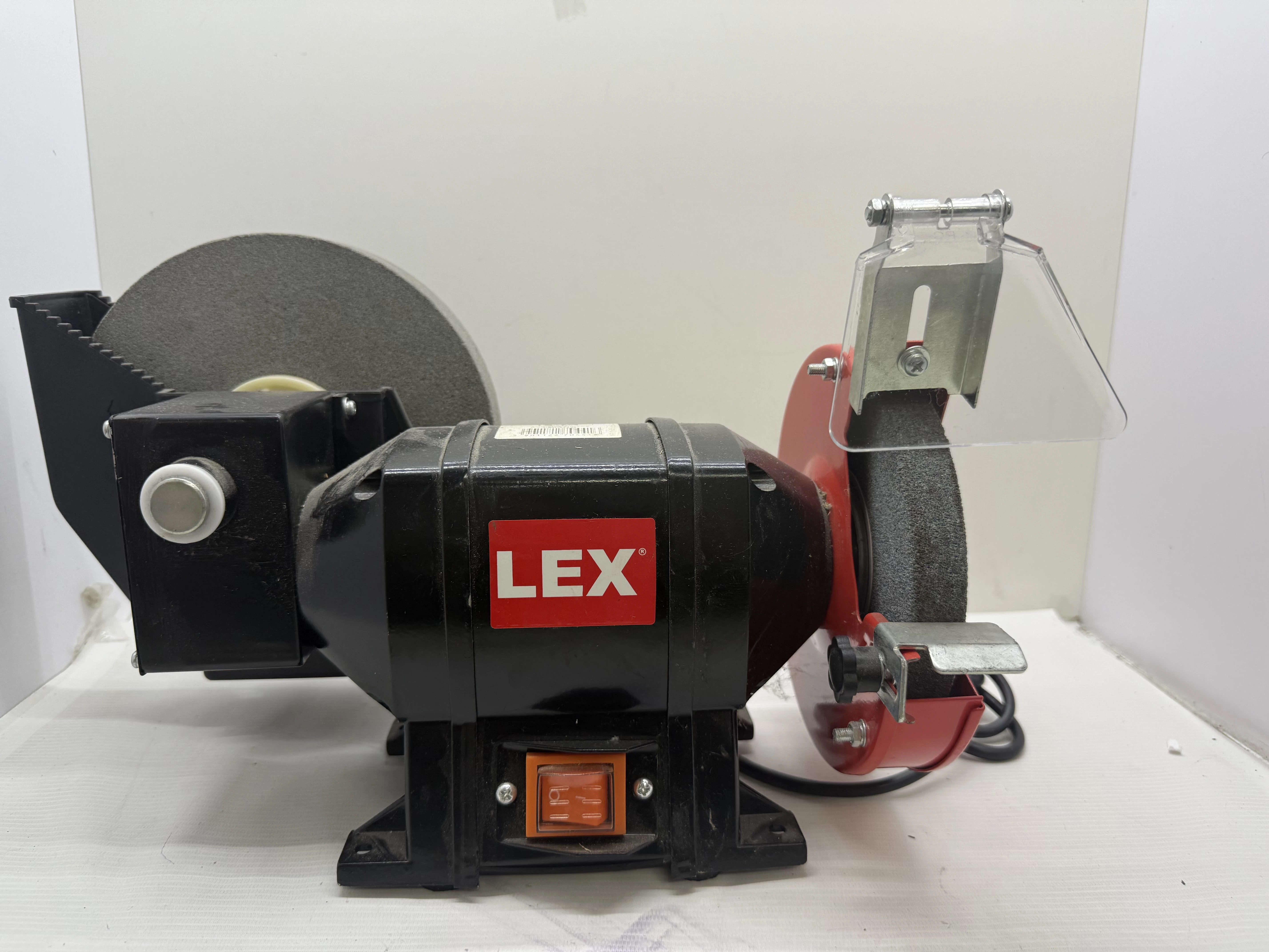 lex-1833-lx8g17-szlifierka-stolowa-dwutarczowa-1700w-kosciuszki-33a-ilawa