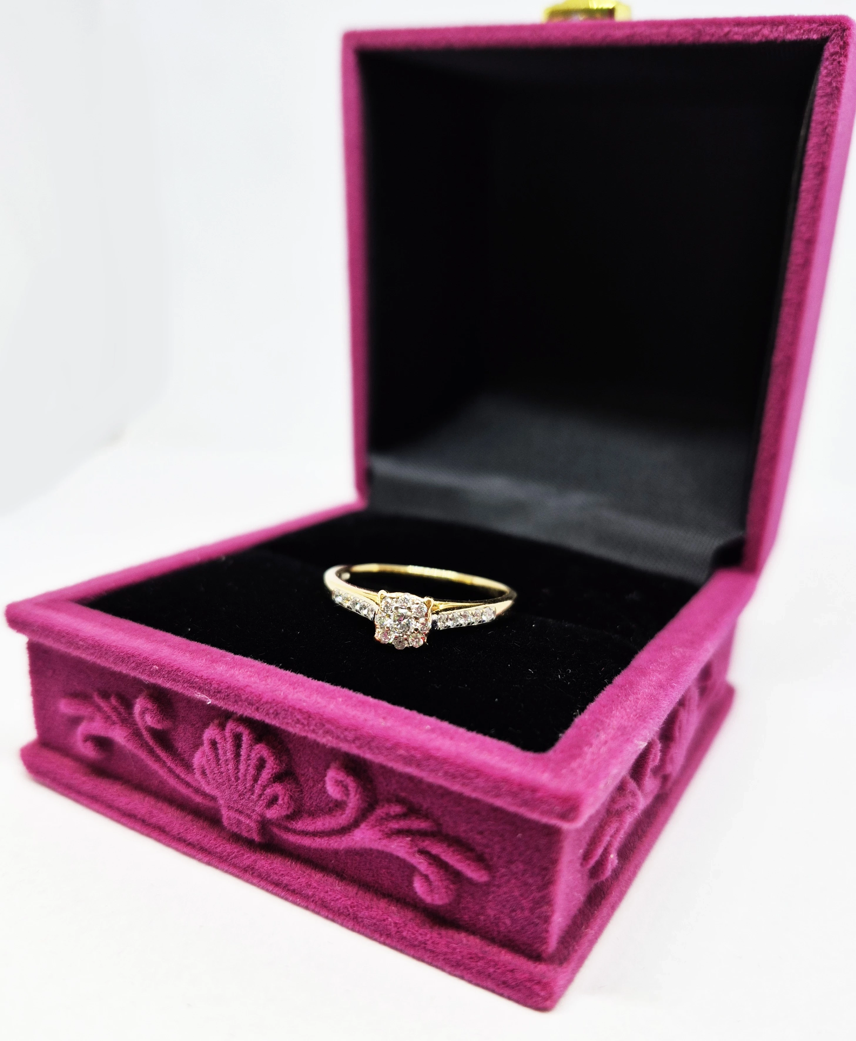 zloty-pierscionek-zdiamentami-192-g-pr-585-rozmiar-135-stan-11323-2