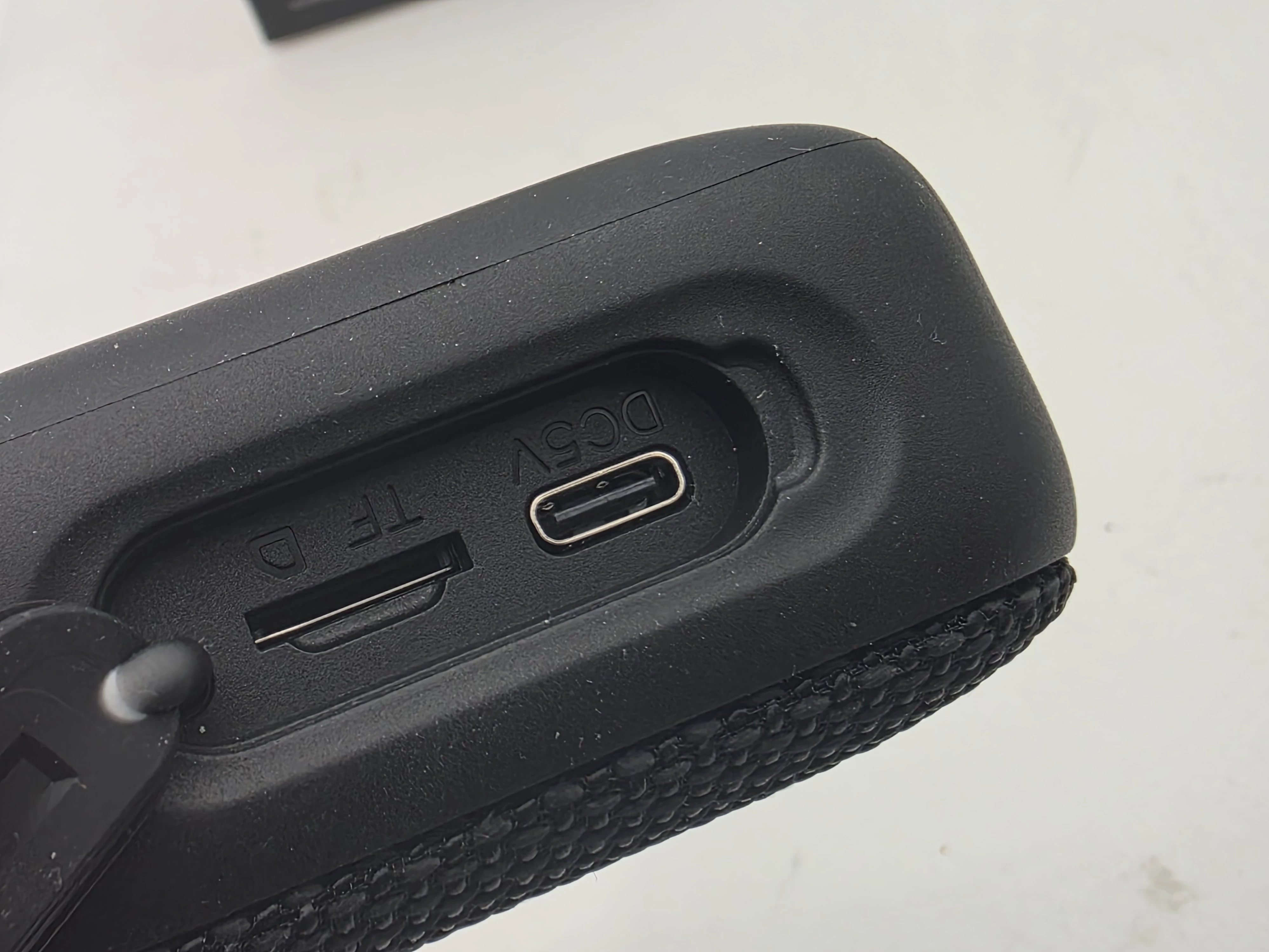 glosnik-przenosny-balco-ipx7-moc-300