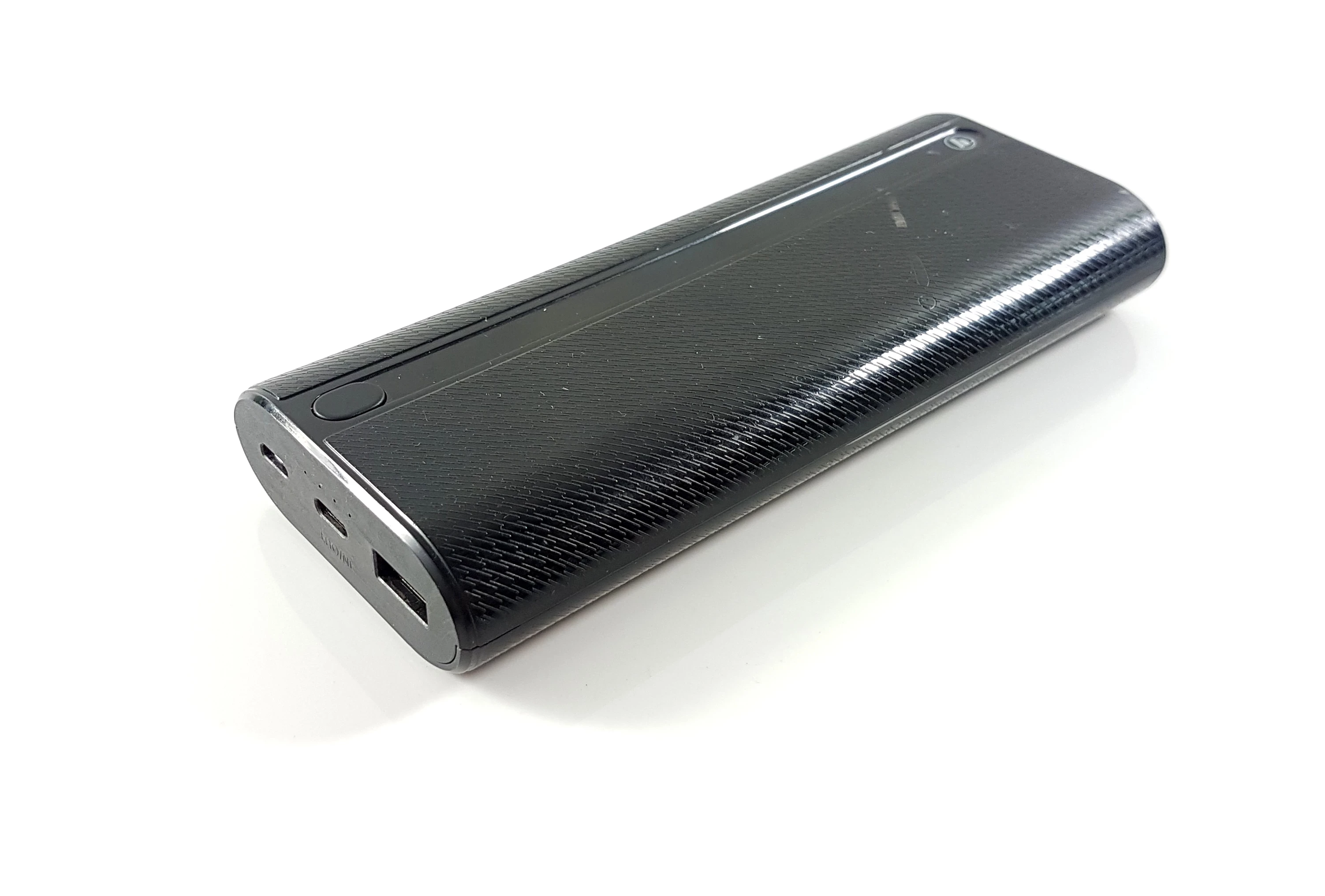 powerbank-hama-12750mah-czarny-zlacza-210270-4