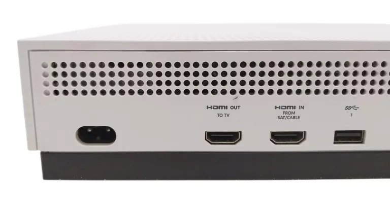 konsola-xbox-one-s-all-digital-1tb-pad-przewodowy-kabel-zasilajacy-rodzaje-odtwarzanych-nosnikow-205982-1