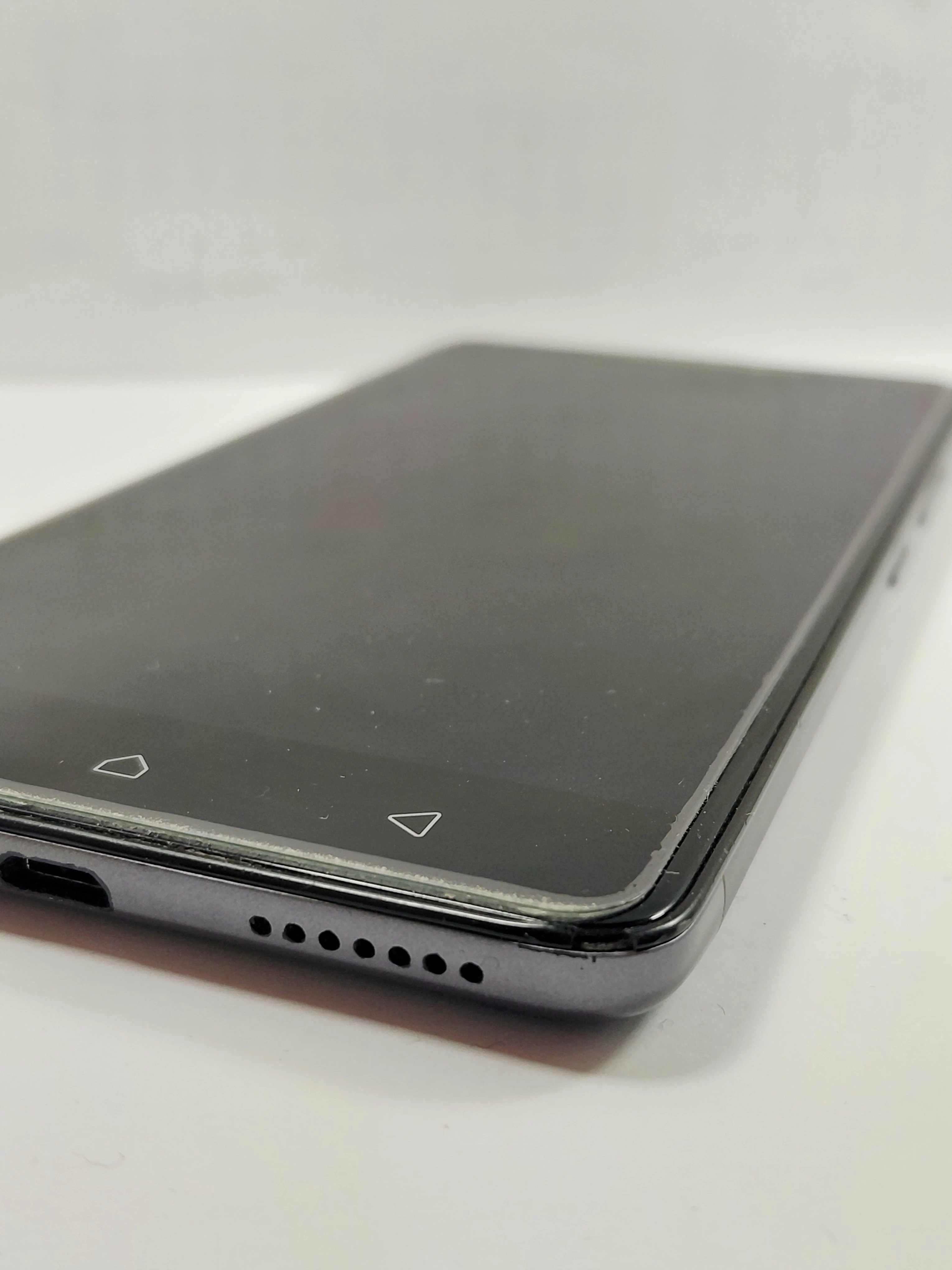 telefon-lenovo-k53-32gb-stan-11323-2