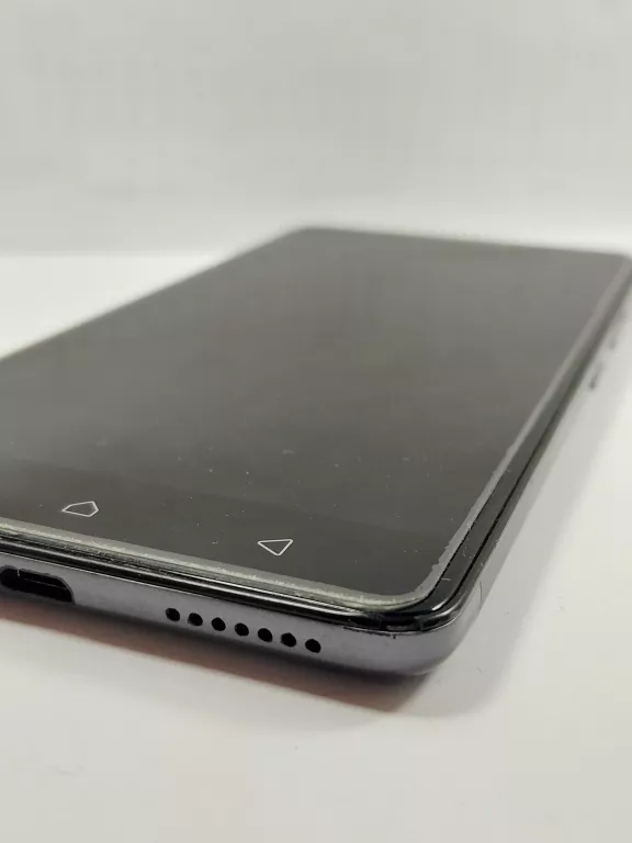 telefon-lenovo-k53-32gb-stan-11323-2