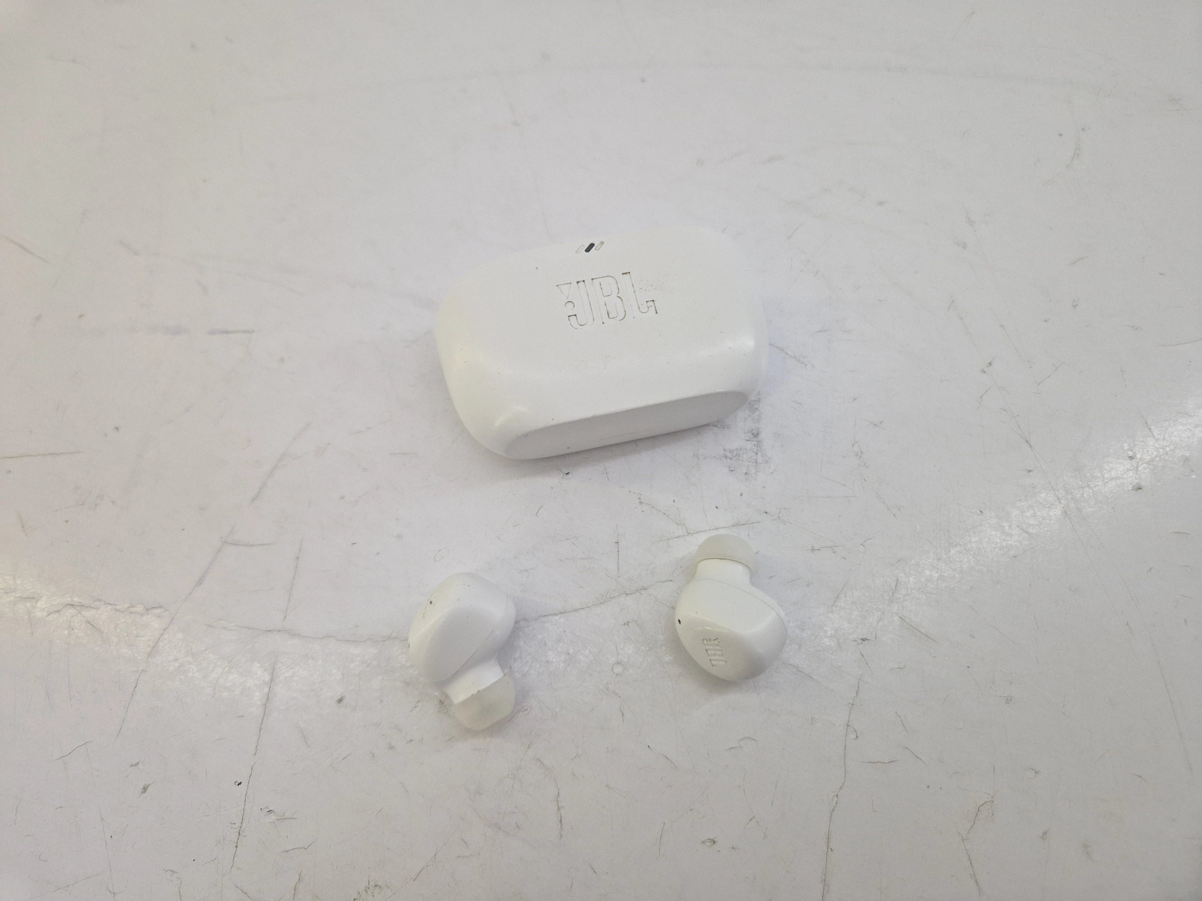 sluchawki-bluetooth-jbl-vibe-buds-biale-czerwony-dwor-24-gdansk