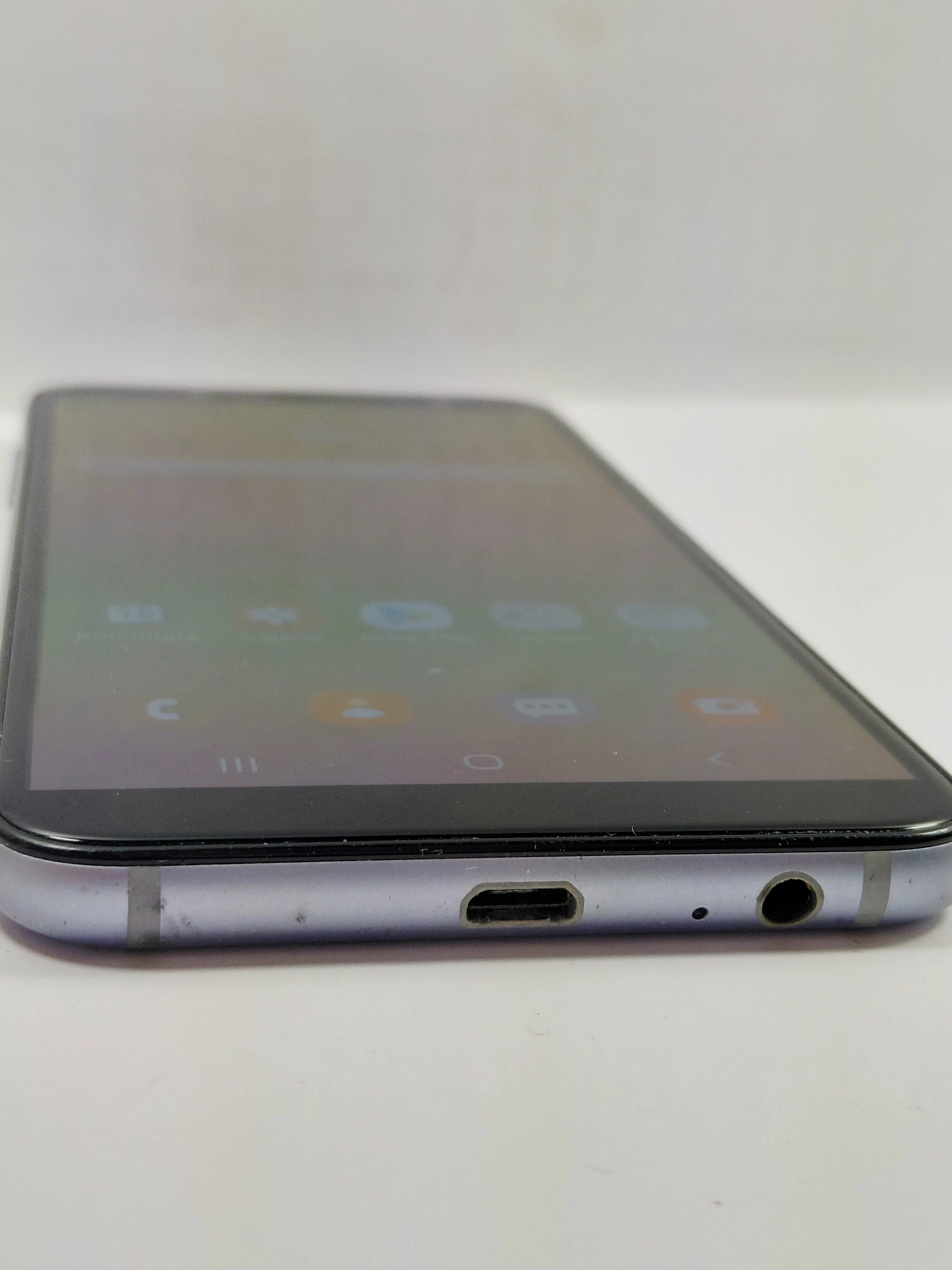 telefon-samsung-a6-plus-332gb-kod-producenta-sm-a600fzdnxeo