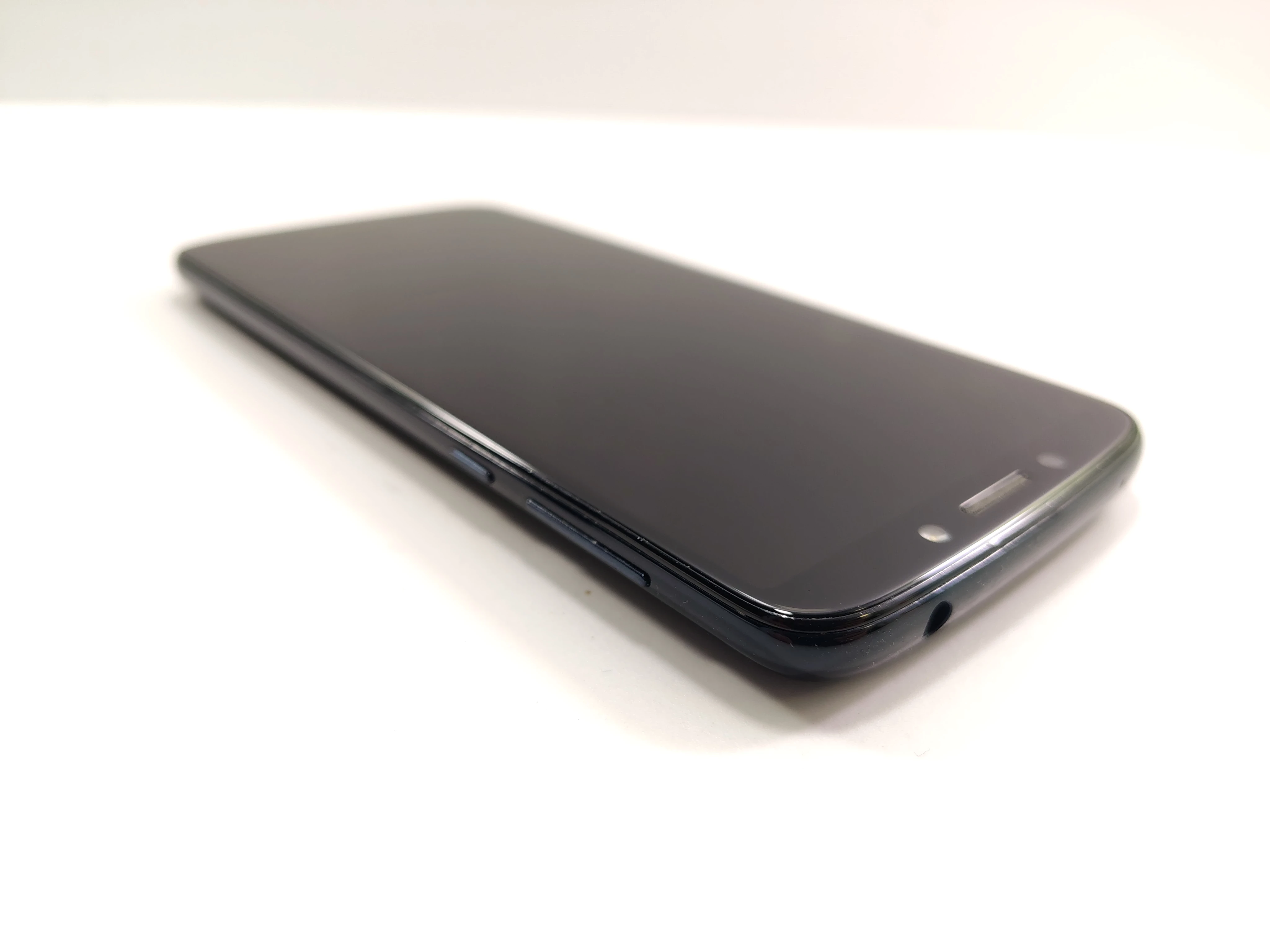 telefon-motorola-g6-play-xt1922-3-332gb-wbudowana-pamiec-202869-214197