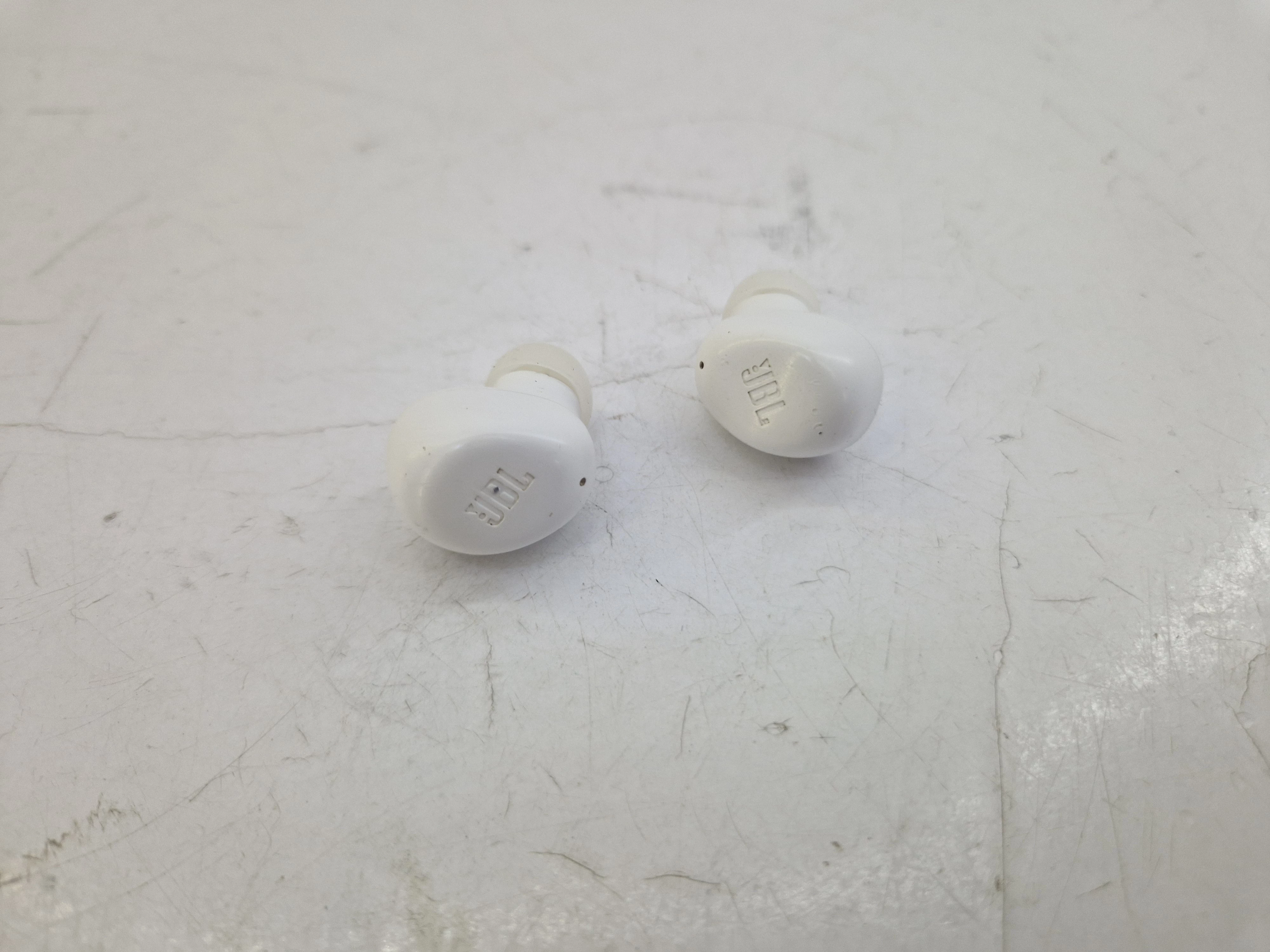 sluchawki-bluetooth-jbl-vibe-buds-biale-ean-gtin-1200130015700