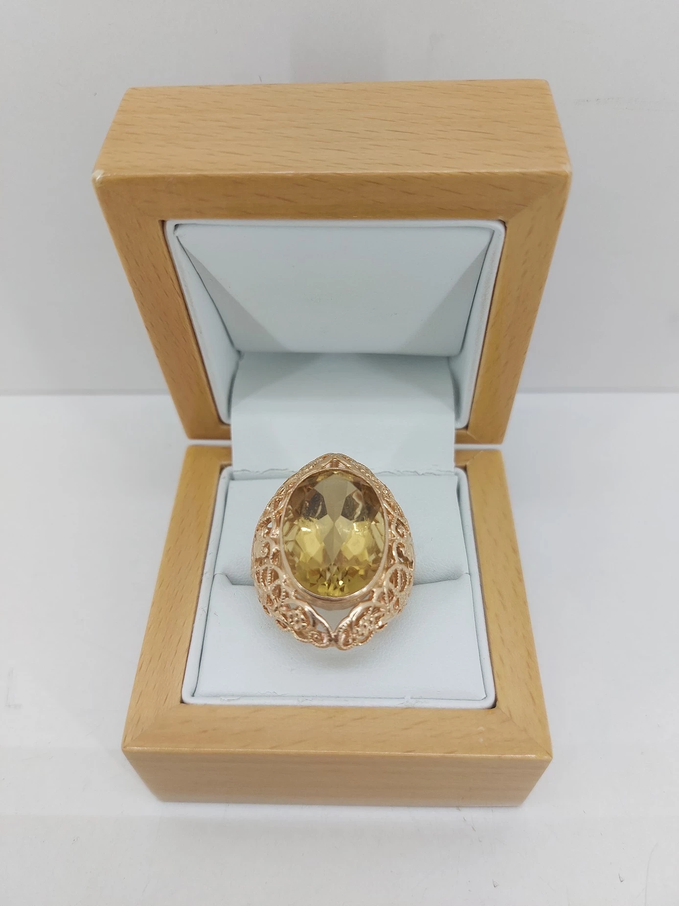 zloty-sliczny-pierscionek-pierscien-z-kamykiem-1438g-585-r-26-jednosci-narodowej-1091b-sj-wroclaw