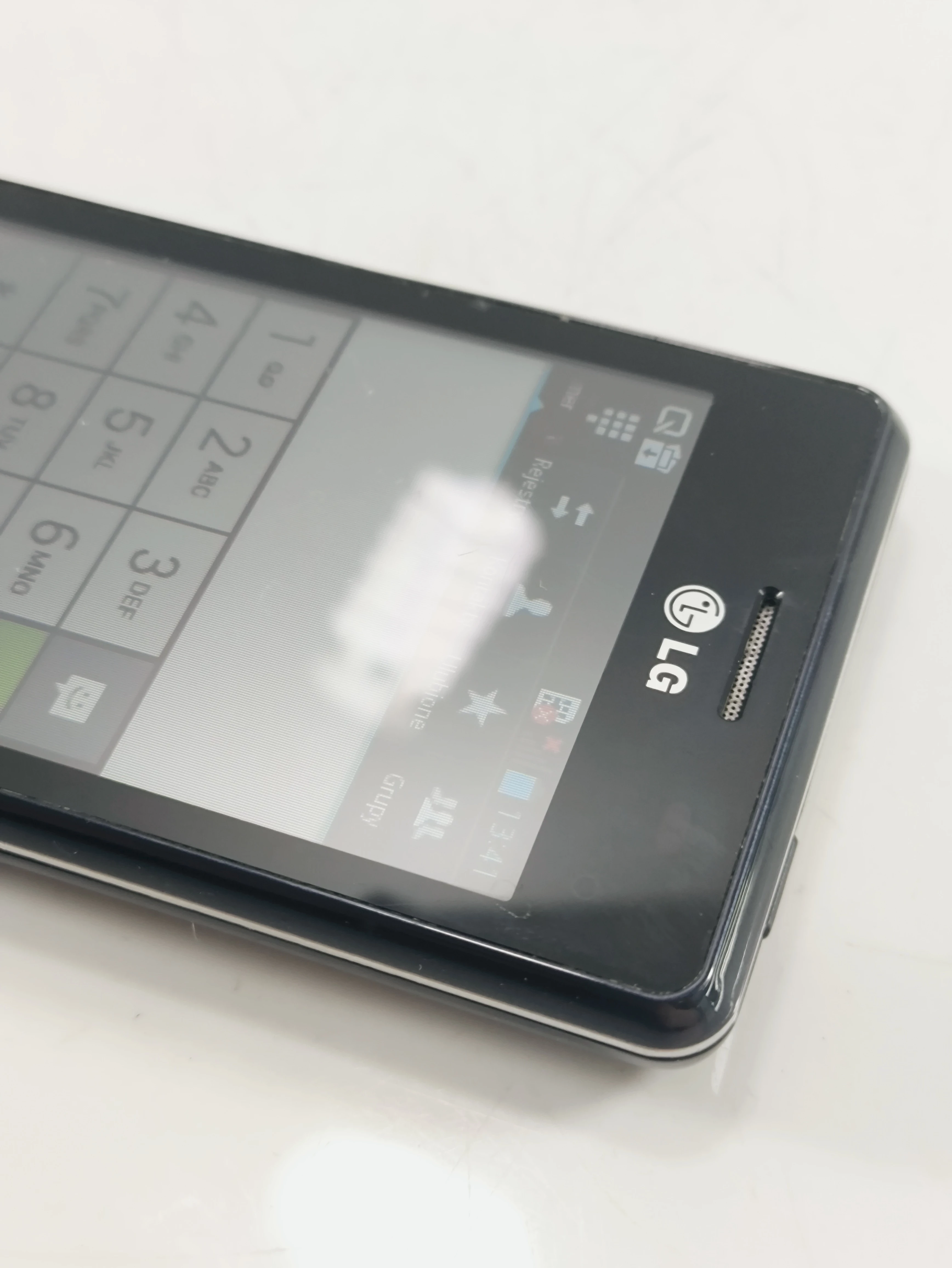 telefon-lg-e430-kod-producenta-e430