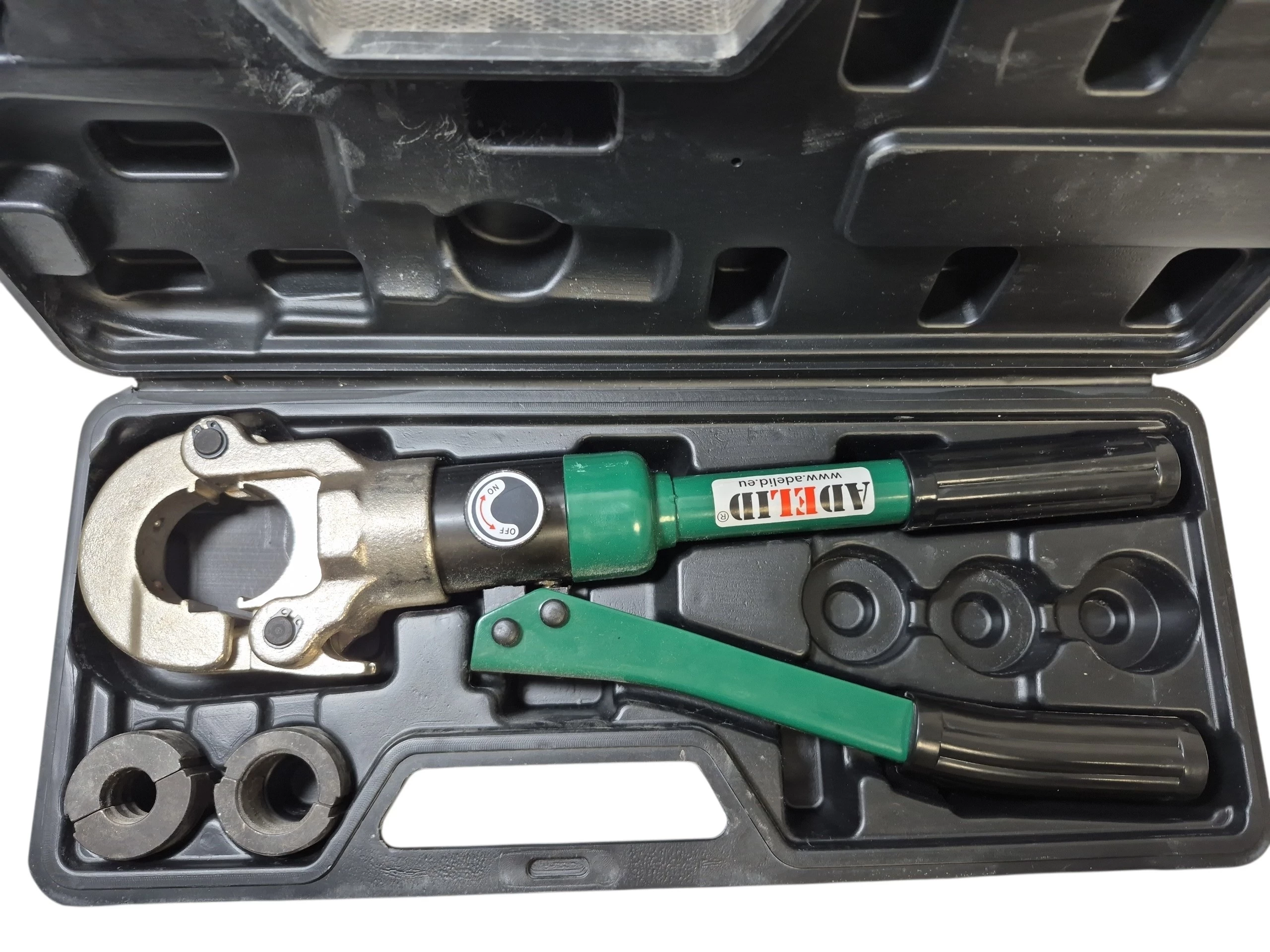 zaciskarka-hydrauliczna-do-rur-pex-16-32-mm-profesjonalna-praska-walizka-grodzka-72-stargard-jurmat-bis