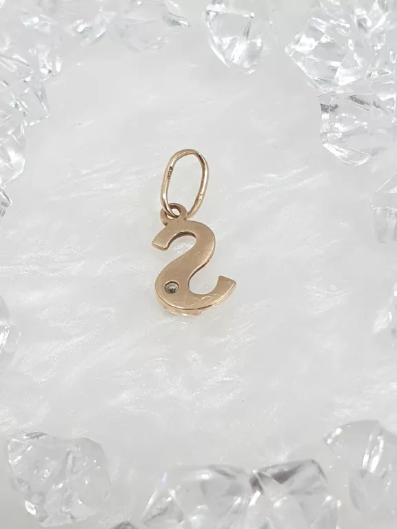 piekna-zlota-zawieszka-litera-s-060g-585-1cm-ean-gtin-5905868205466