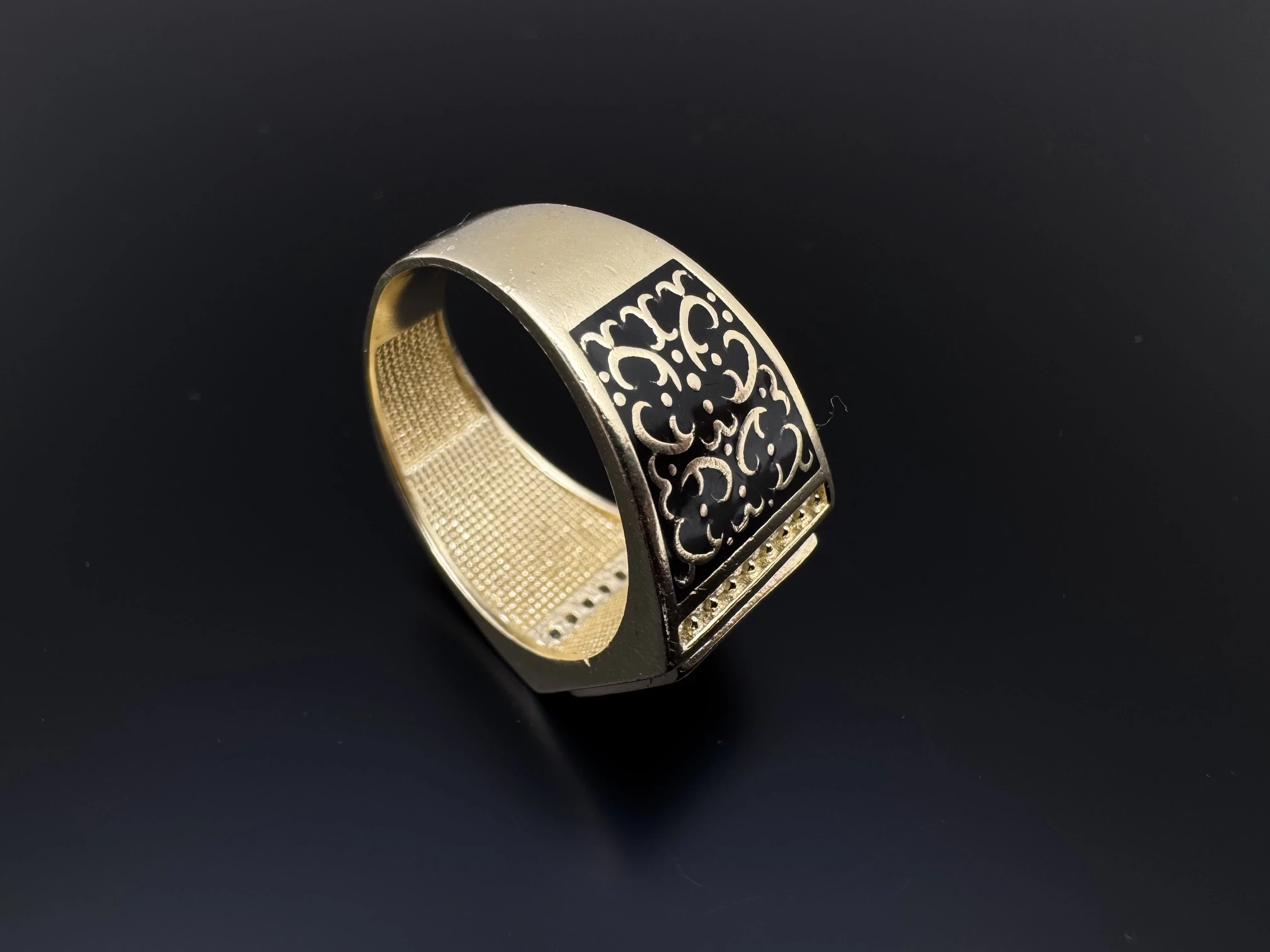 okazaly-zloty-sygnet-585-828g-r23-stan-11323-2