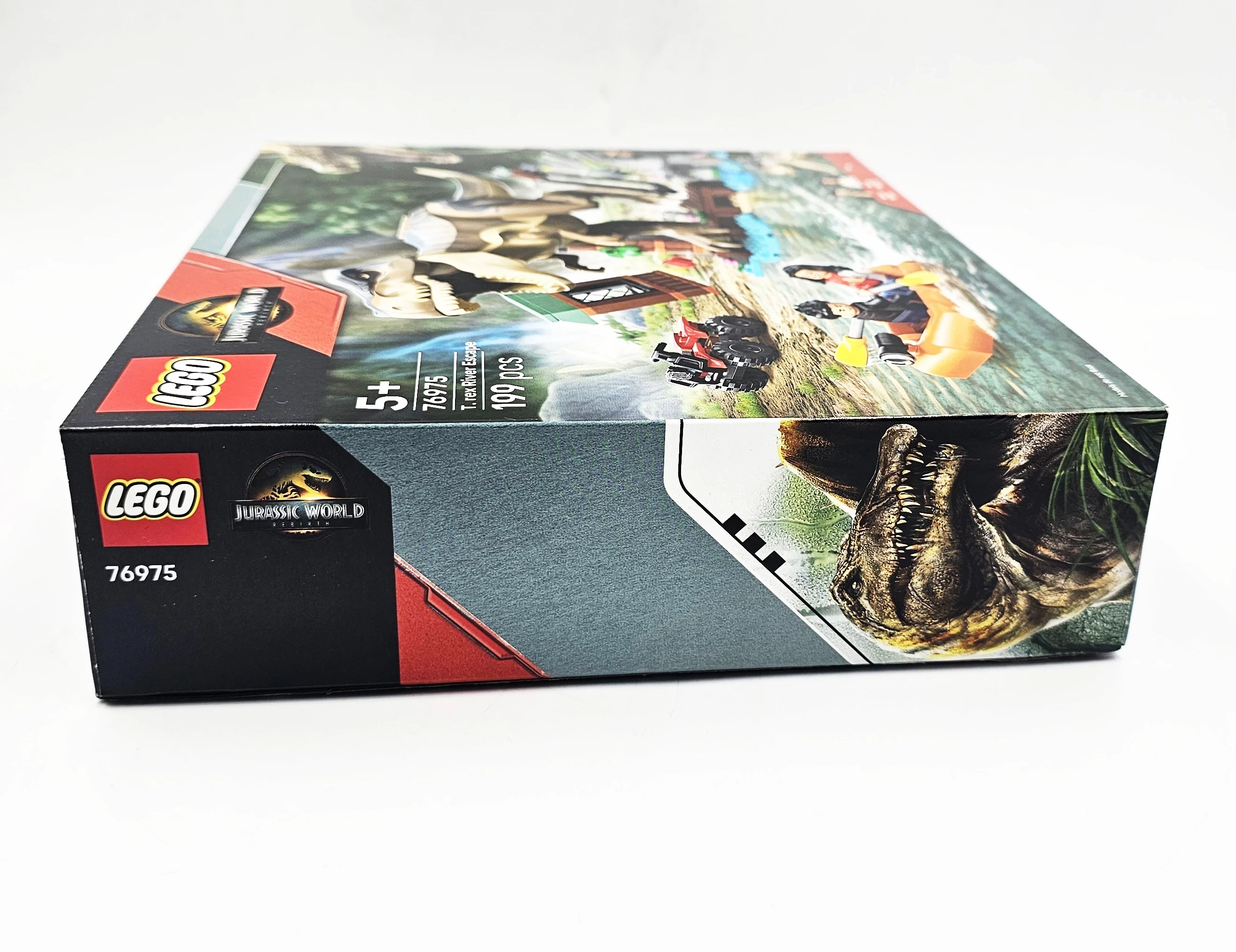 klocki-lego-jurassic-world-76975-ucieczka-rzeka-przed-tyranozaurem-nazwa-zestawu-ucieczka-rzeka-przed-tyranozaurem