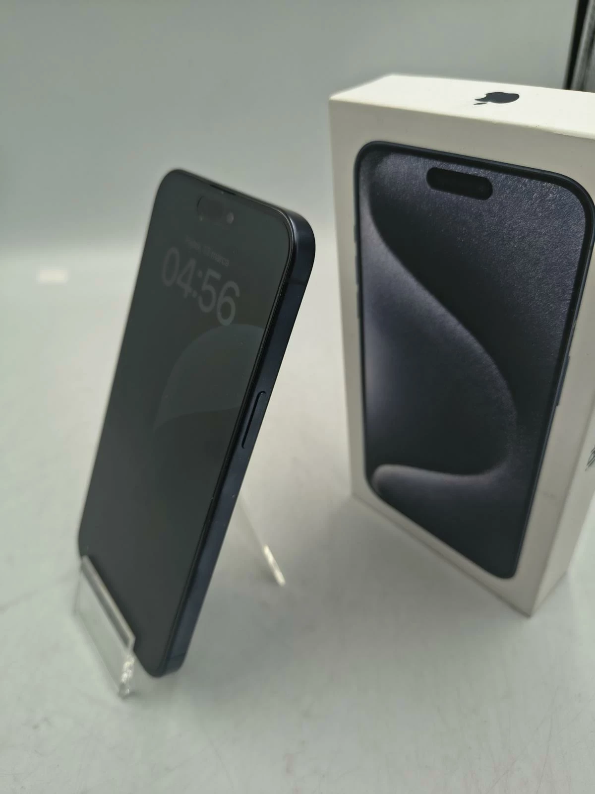 telefon-apple-iphone-15-pro-max-256gb-bat84-stan-11323-2