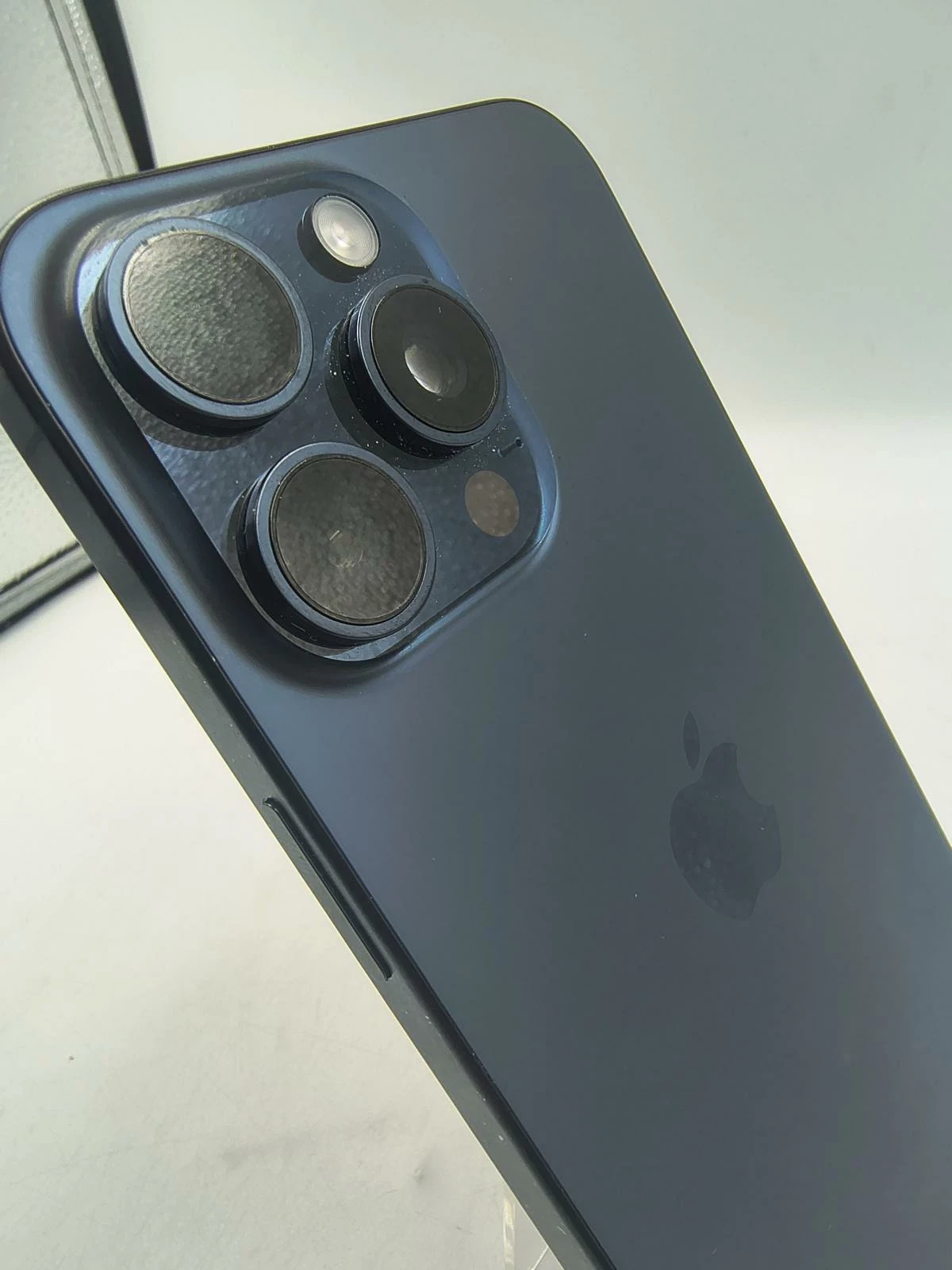 telefon-apple-iphone-15-pro-max-256gb-bat84-przekatna-ekranu-670