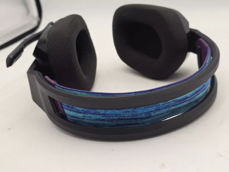 sluchawki-bezprzewodowe-logitech-g535-kod-producenta-g535-lightspeed-wireless-gaming-headset