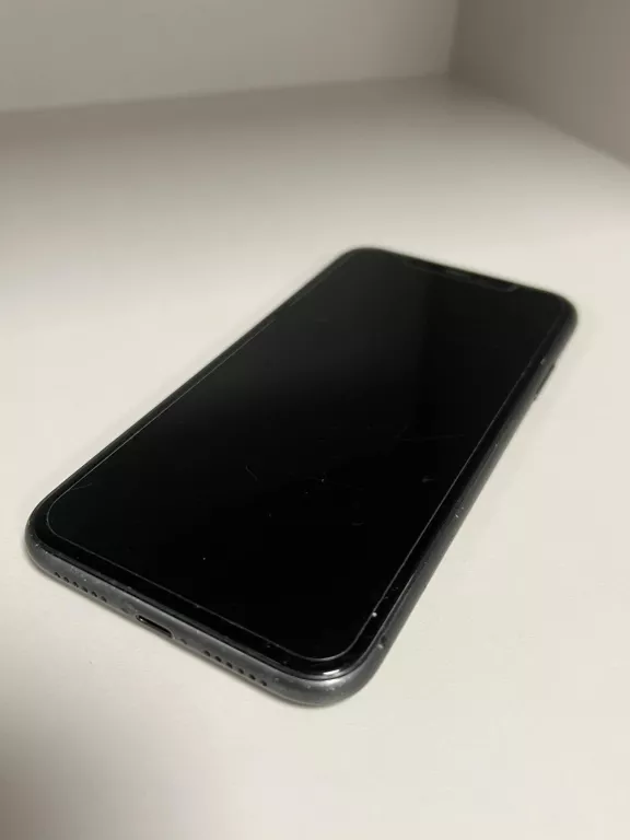 iphone-11-64gb-kondycja-baterii-81-stan-11323-2
