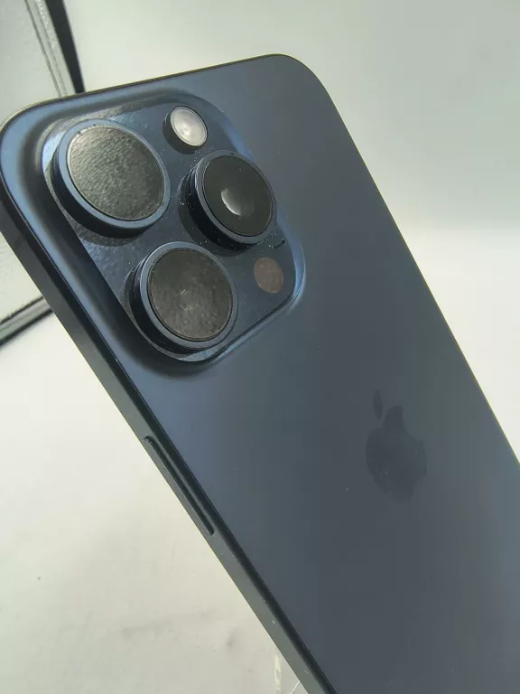 telefon-apple-iphone-15-pro-max-256gb-bat84-przekatna-ekranu-670