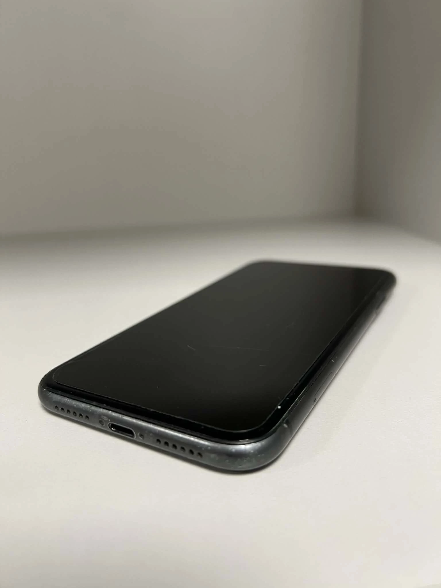 iphone-11-64gb-kondycja-baterii-81-kod-producenta-mhda3pma