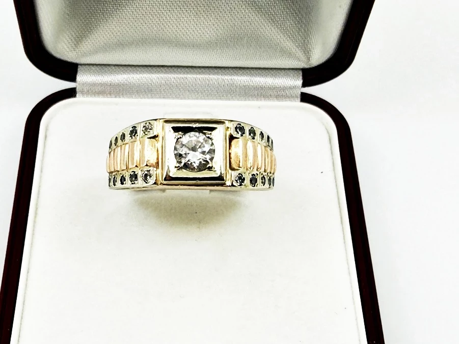 zloty-sygnet-585-z-cyrkoniami-rozmiar-26-waga-799-stan-11323-2