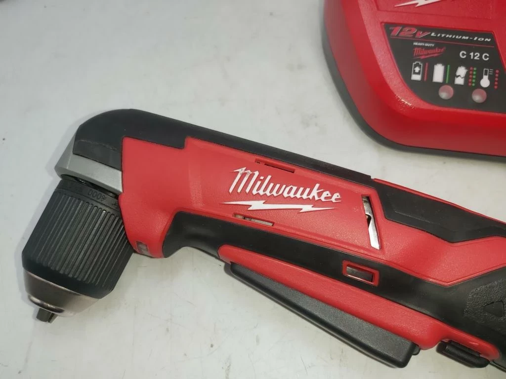 wiertarka-wkretarka-katowa-milwaukee-c12-rad-12v-2-aku-20ah-ladowarka-rodzaj-129632-2