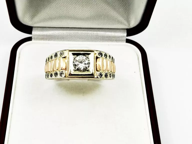 zloty-sygnet-585-z-cyrkoniami-rozmiar-26-waga-799-stan-11323-2