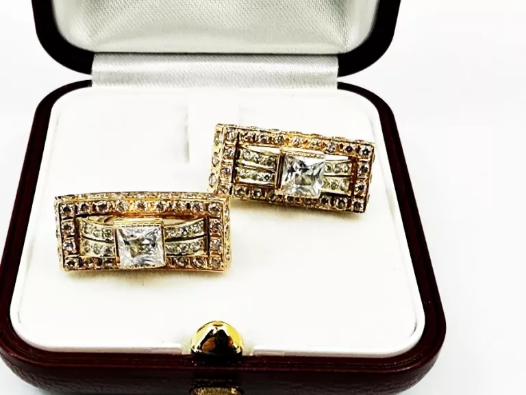 zlote-kolczyki-p585-z-cyrkoniami-zapiecie-angielskie-waga-867-stan-11323-2