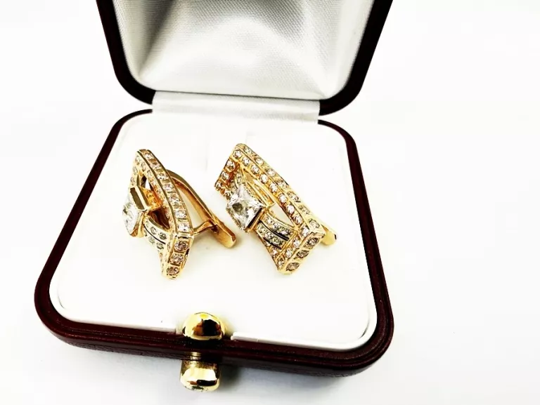 zlote-kolczyki-p585-z-cyrkoniami-zapiecie-angielskie-waga-867-material-15835-2