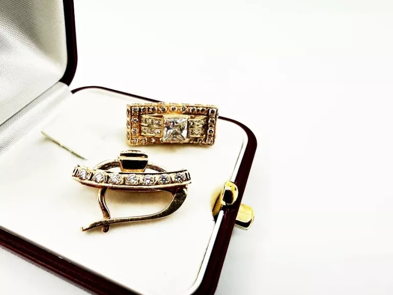 zlote-kolczyki-p585-z-cyrkoniami-zapiecie-angielskie-waga-867-kamien-17088-128