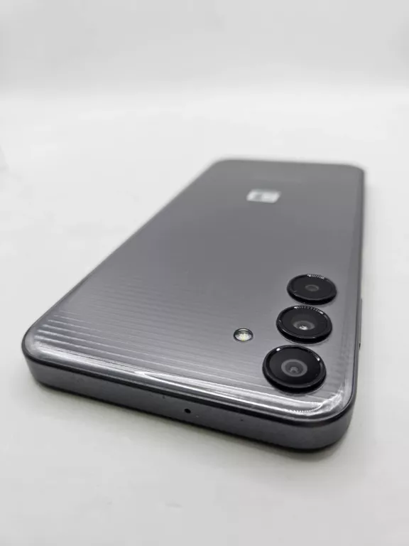 telefon-samsung-galaxy-m15-5g-4128-gb-pud-typ-202685-212929