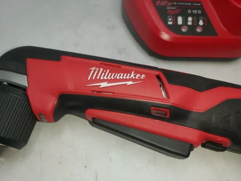 wiertarka-wkretarka-katowa-milwaukee-c12-rad-12v-2-aku-20ah-ladowarka-typ-249188-1120137