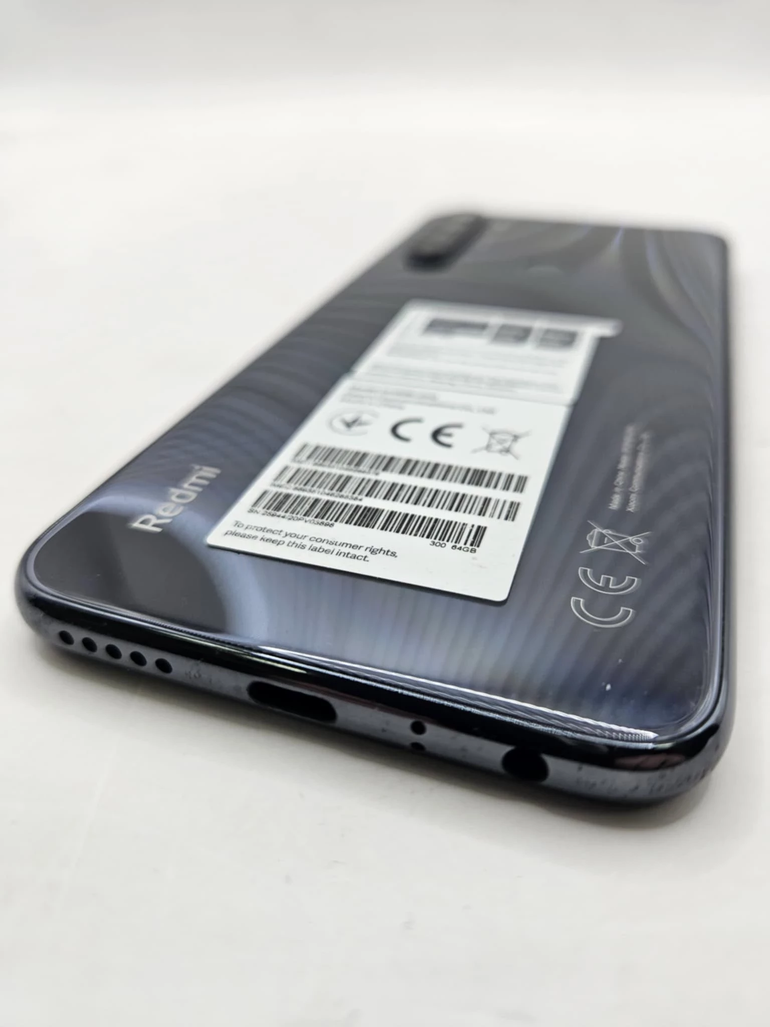 telefon-xiaomi-redmi-note-8t-464gb-pud-kod-producenta-mzb8480eu