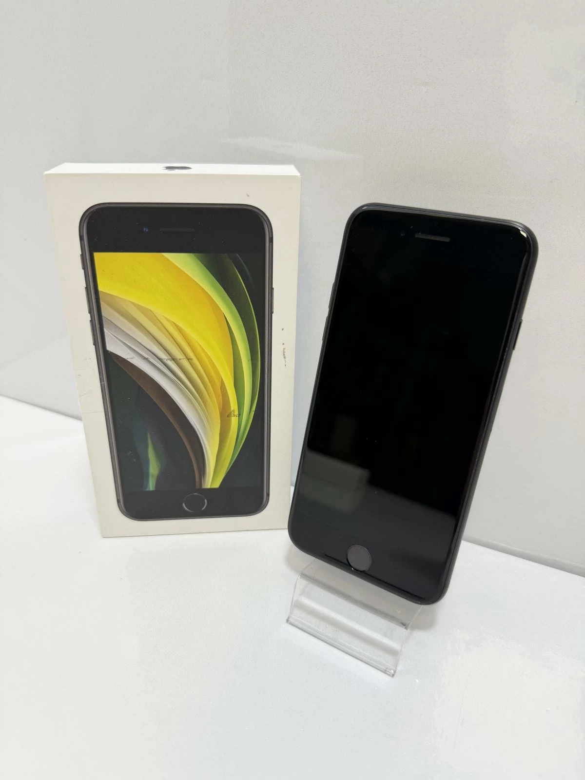 telefon-iphone-se-64gb-bat-94-osiedle-kombatantow-7c-krakow