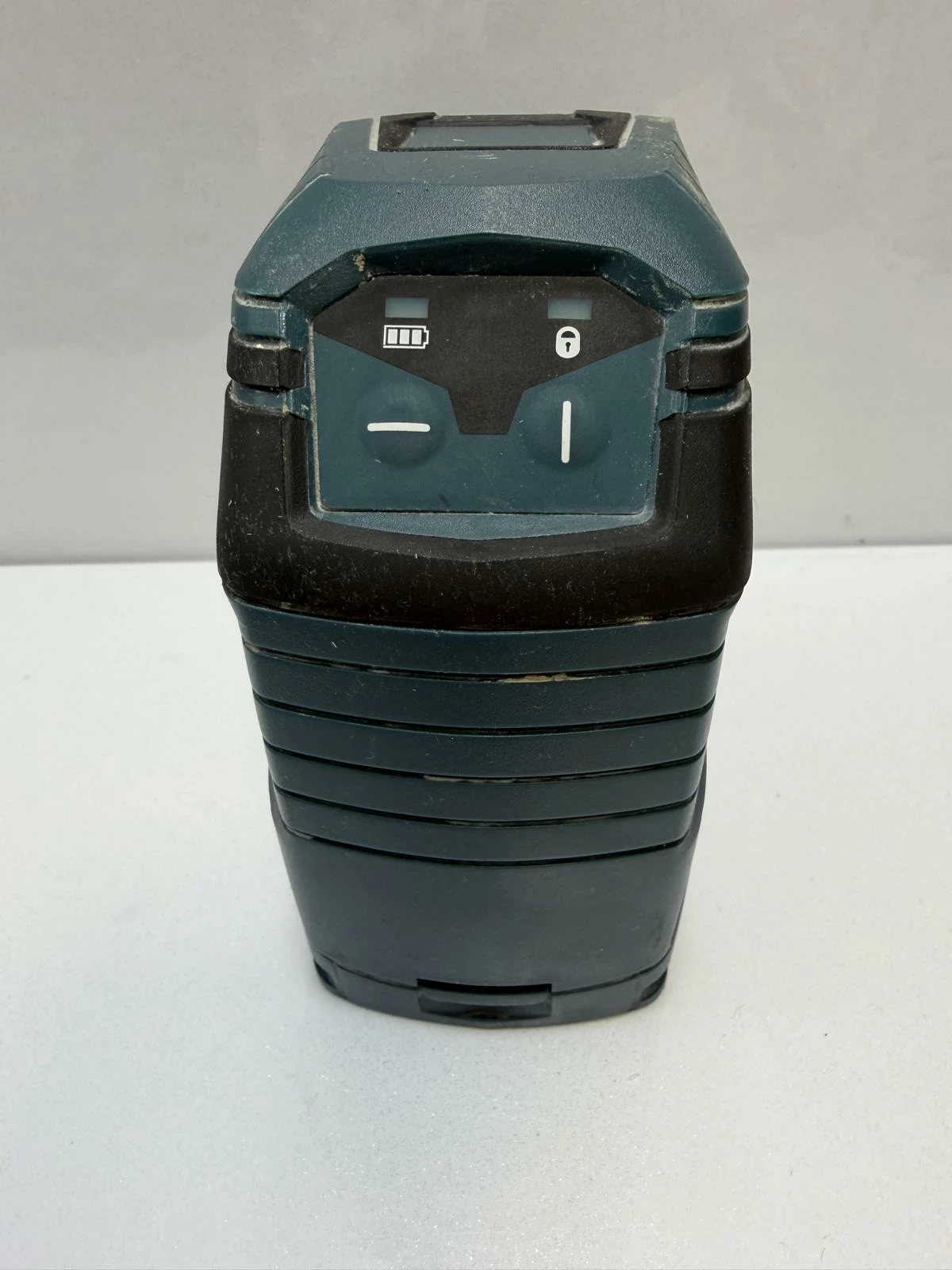 laser-bosch-professional-gll-2-10-maksymalny-zasieg-pracy-10